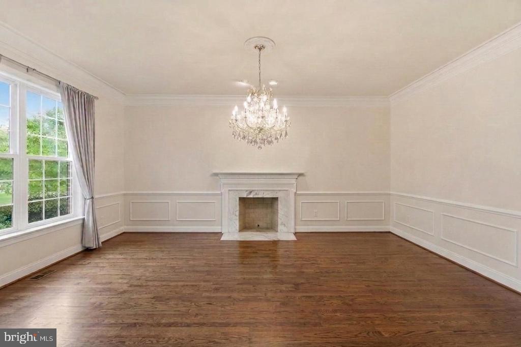 13010 BOSWELL CT COURT