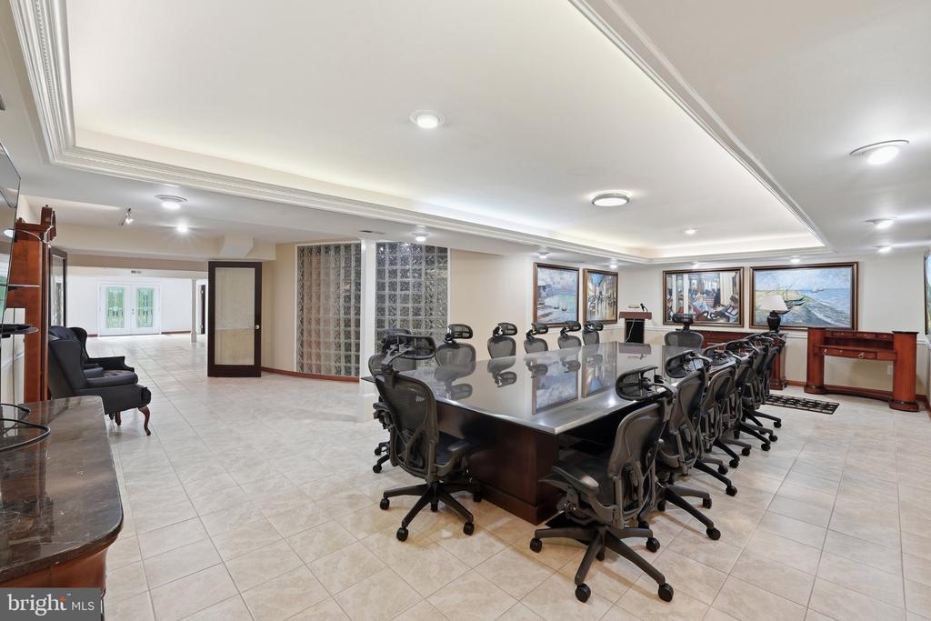 13010 BOSWELL COURT