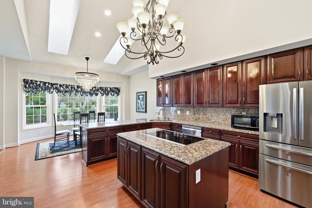 13010 BOSWELL COURT