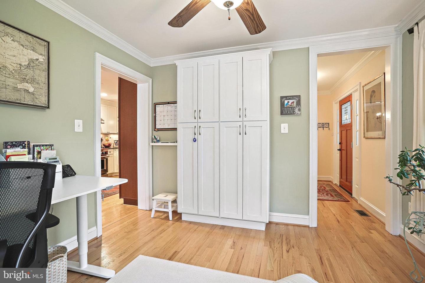 328 Owaissa Rd SE