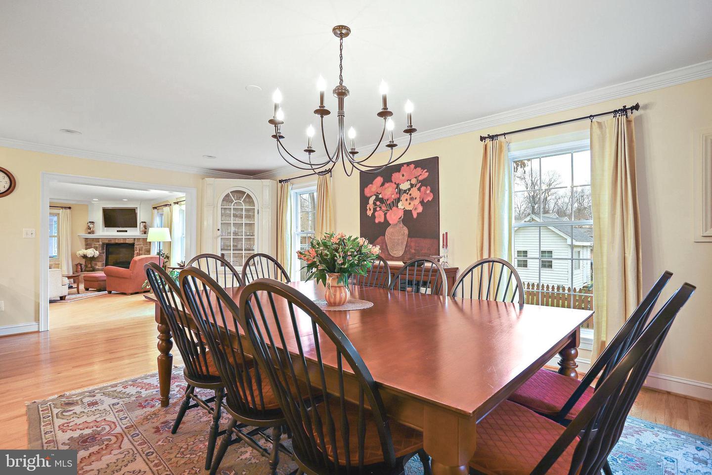 328 Owaissa Rd SE