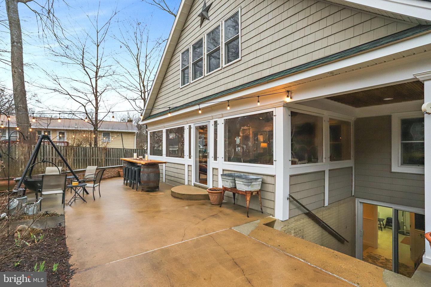 328 Owaissa Rd SE