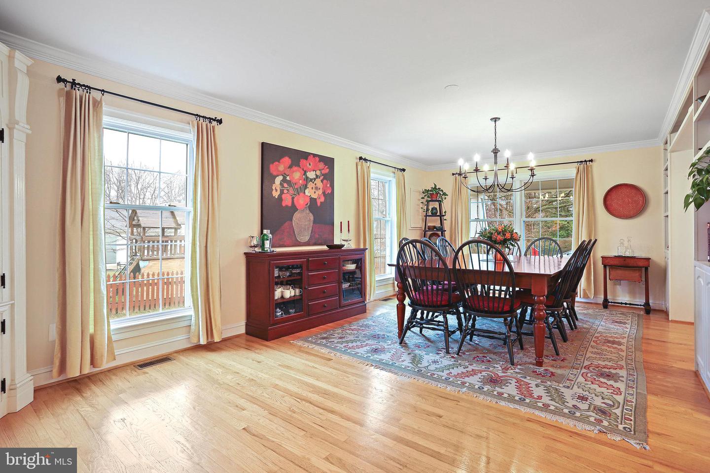 328 Owaissa Rd SE
