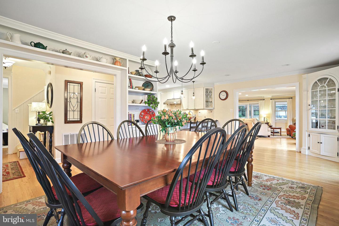 328 Owaissa Rd SE