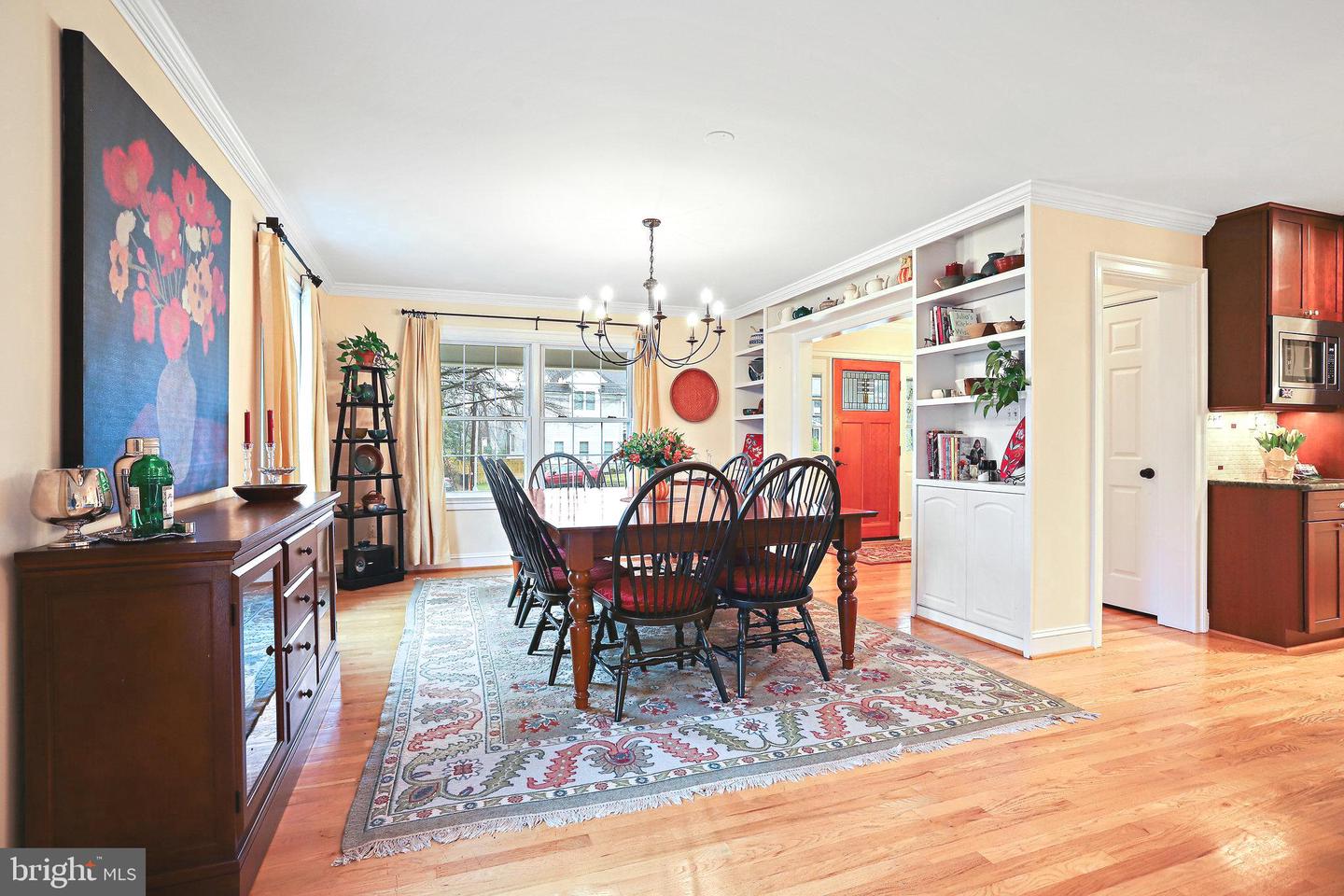 328 Owaissa Rd SE