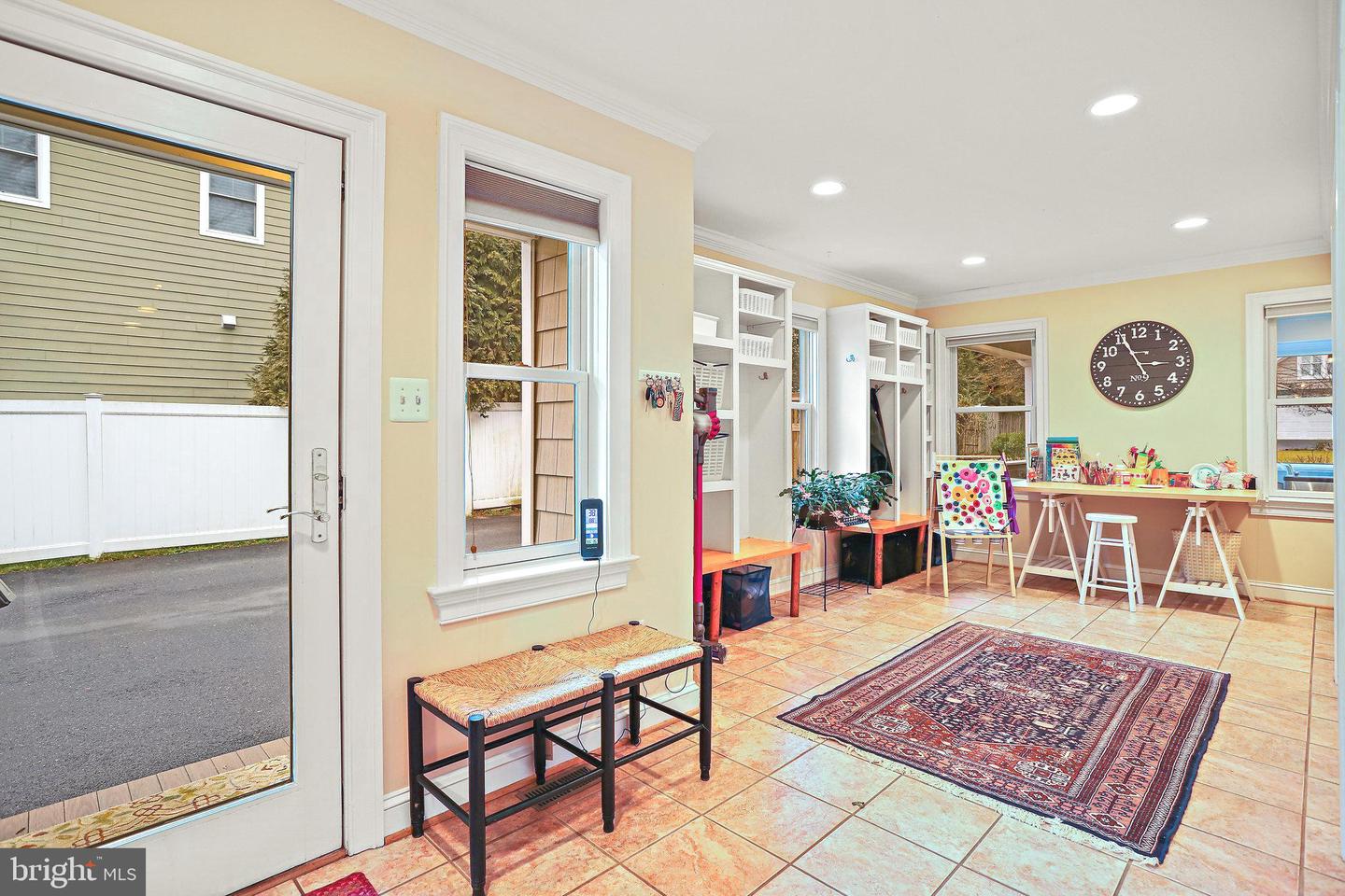 328 Owaissa Rd SE