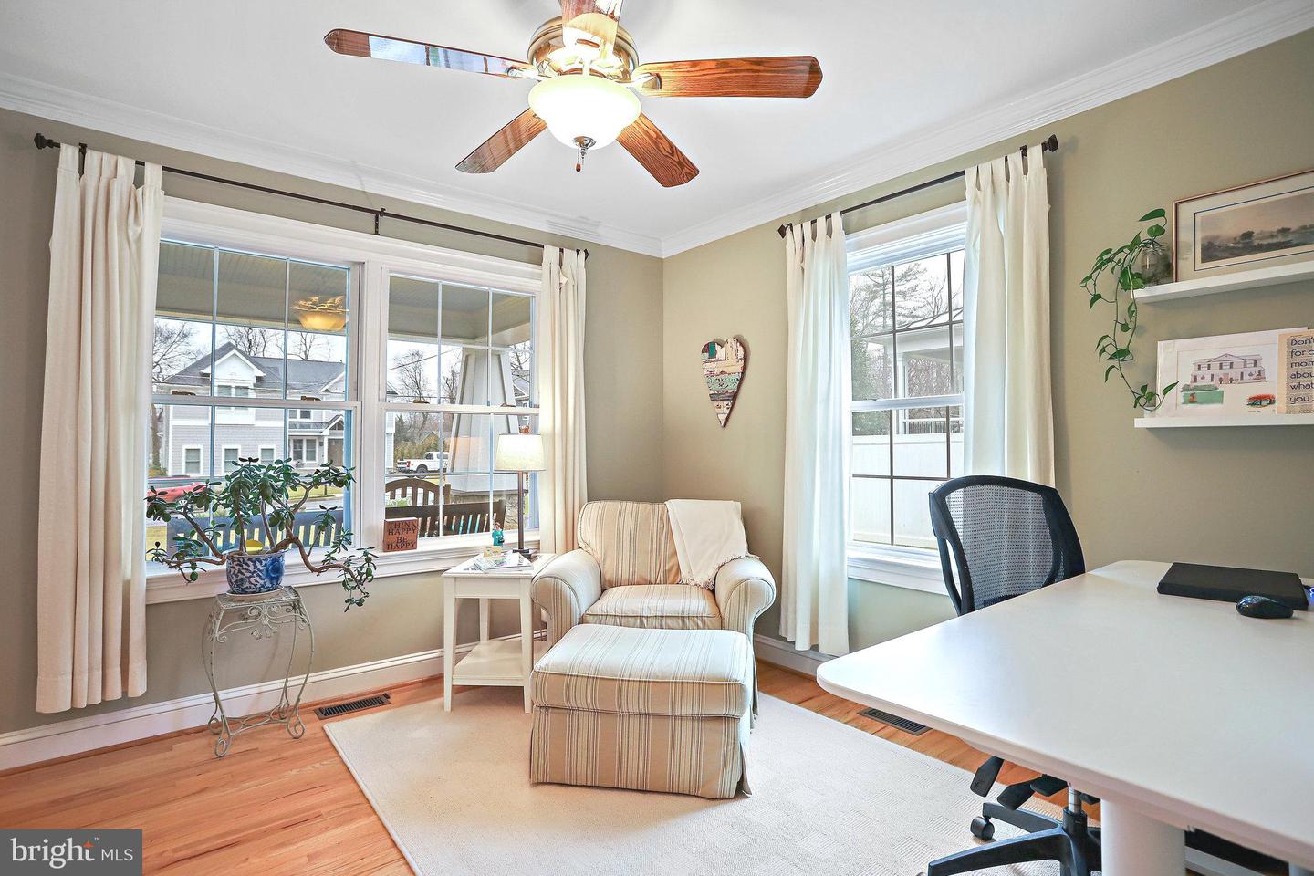 328 Owaissa Rd SE
