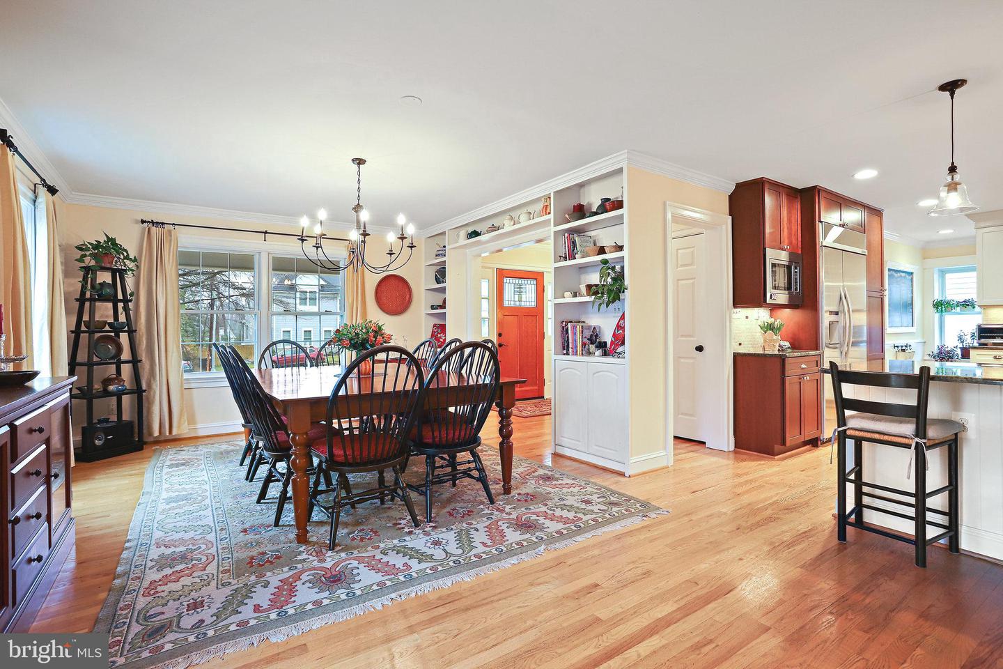 328 Owaissa Rd SE