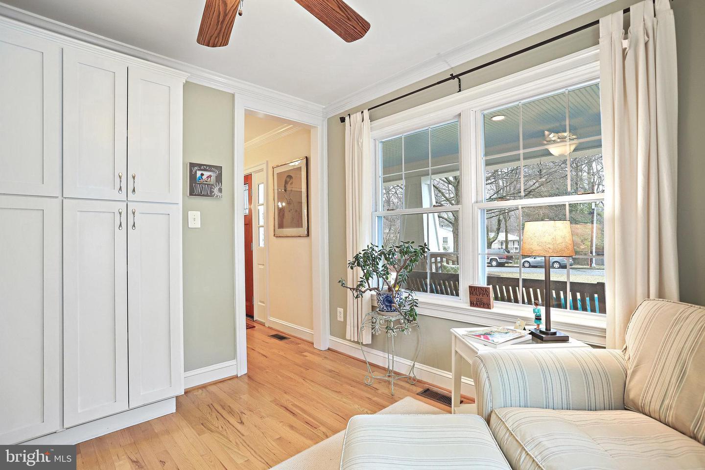 328 Owaissa Rd SE