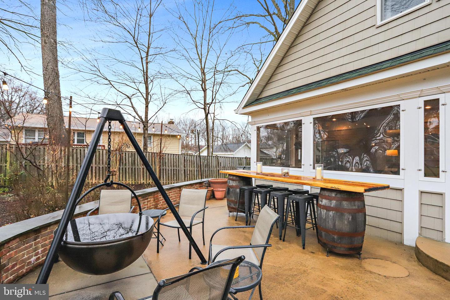 328 Owaissa Rd SE