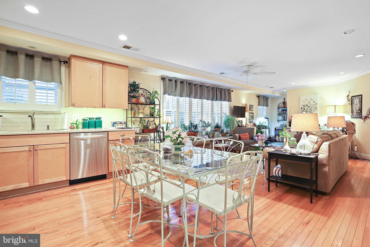 328 Owaissa Rd SE