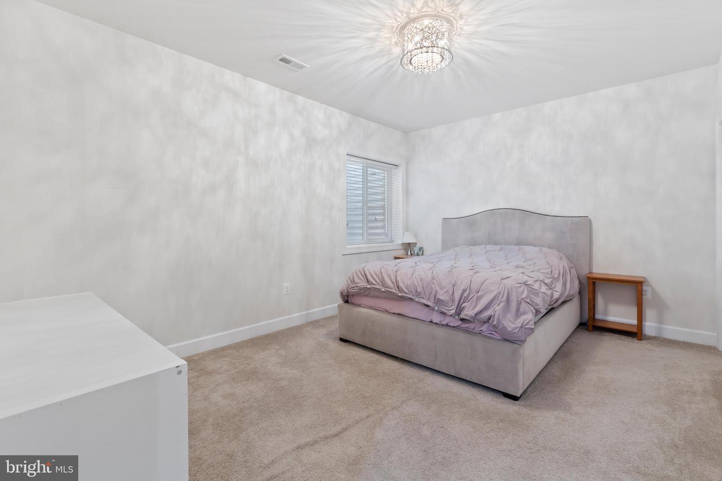 6626 Jessamine Ln