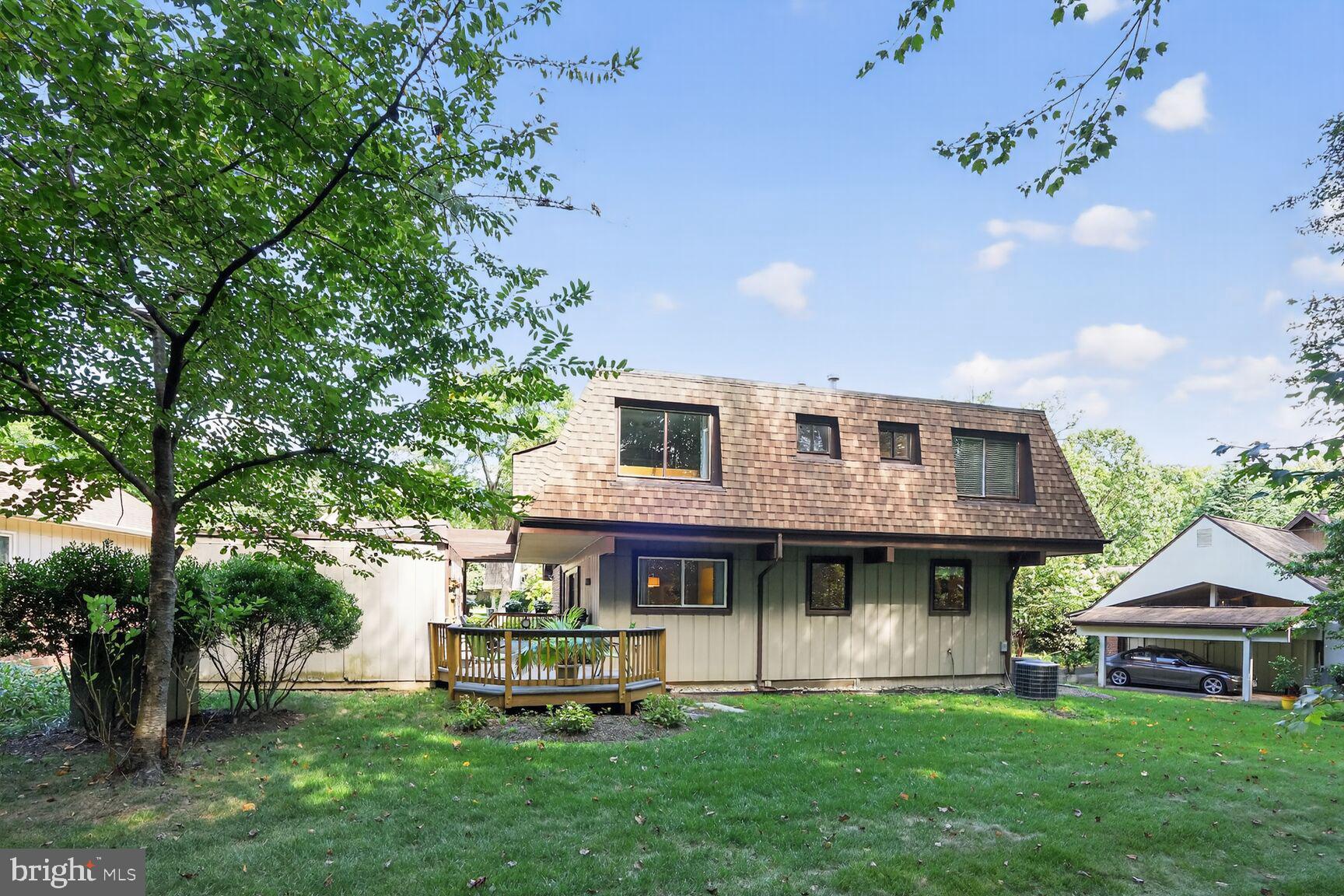 2410 NOTTINGHAM DRIVE