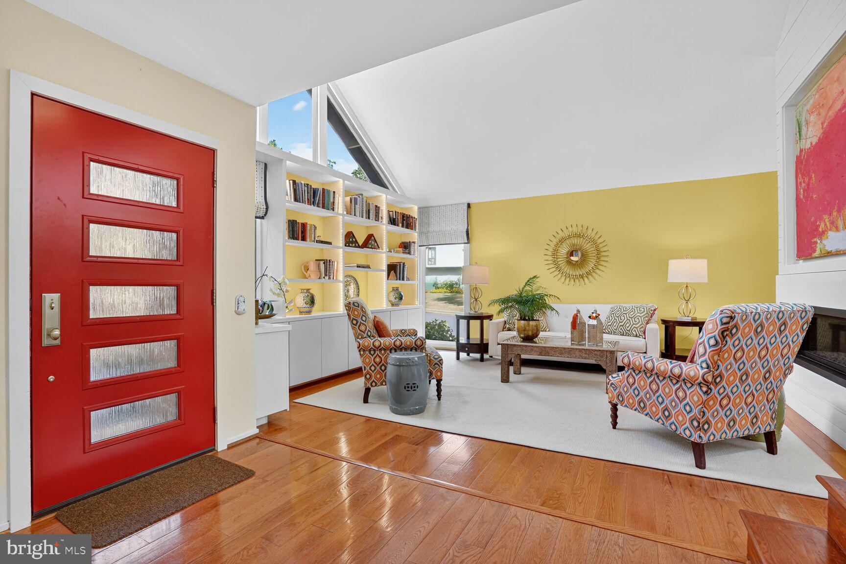 2410 NOTTINGHAM DRIVE