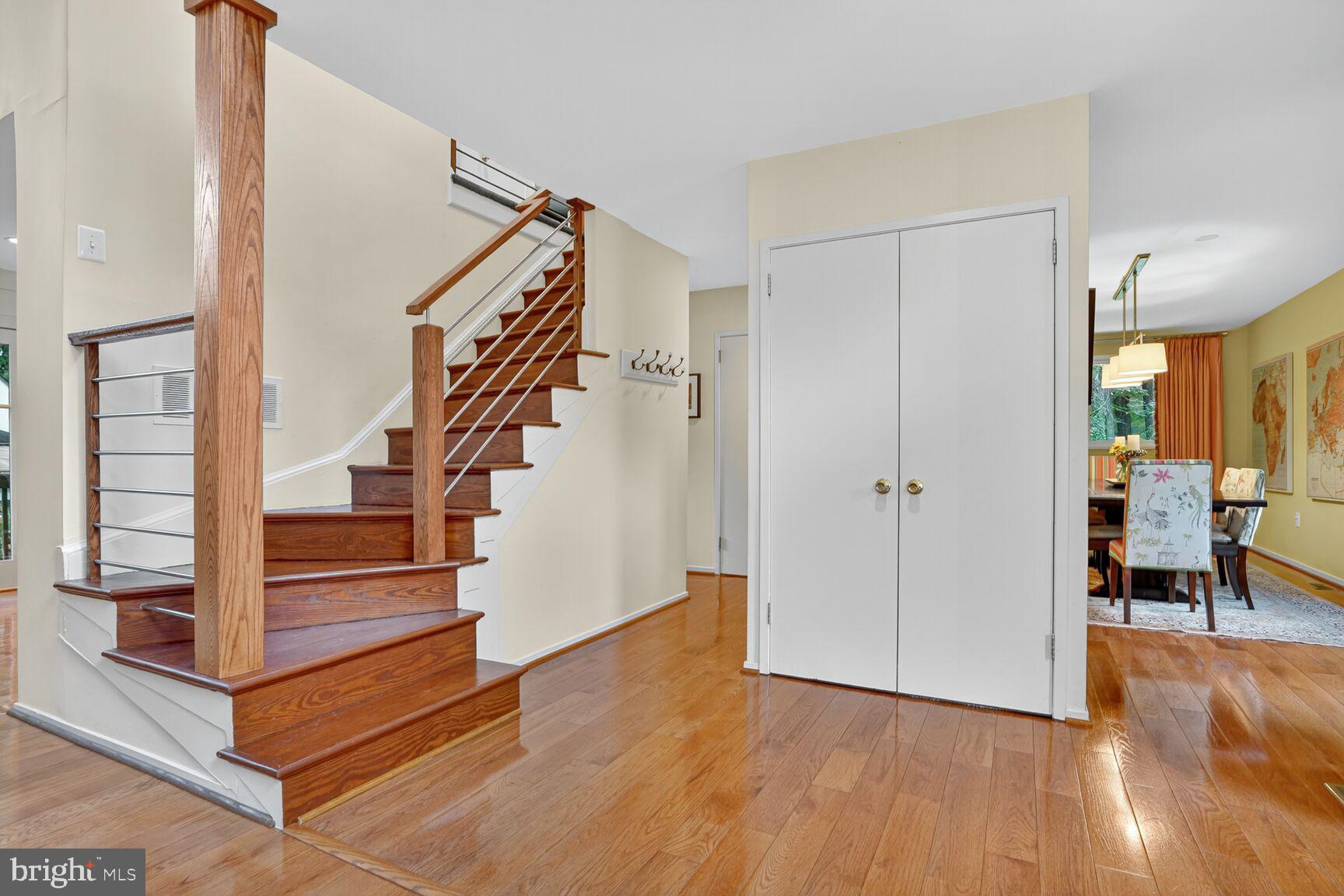 2410 NOTTINGHAM DRIVE