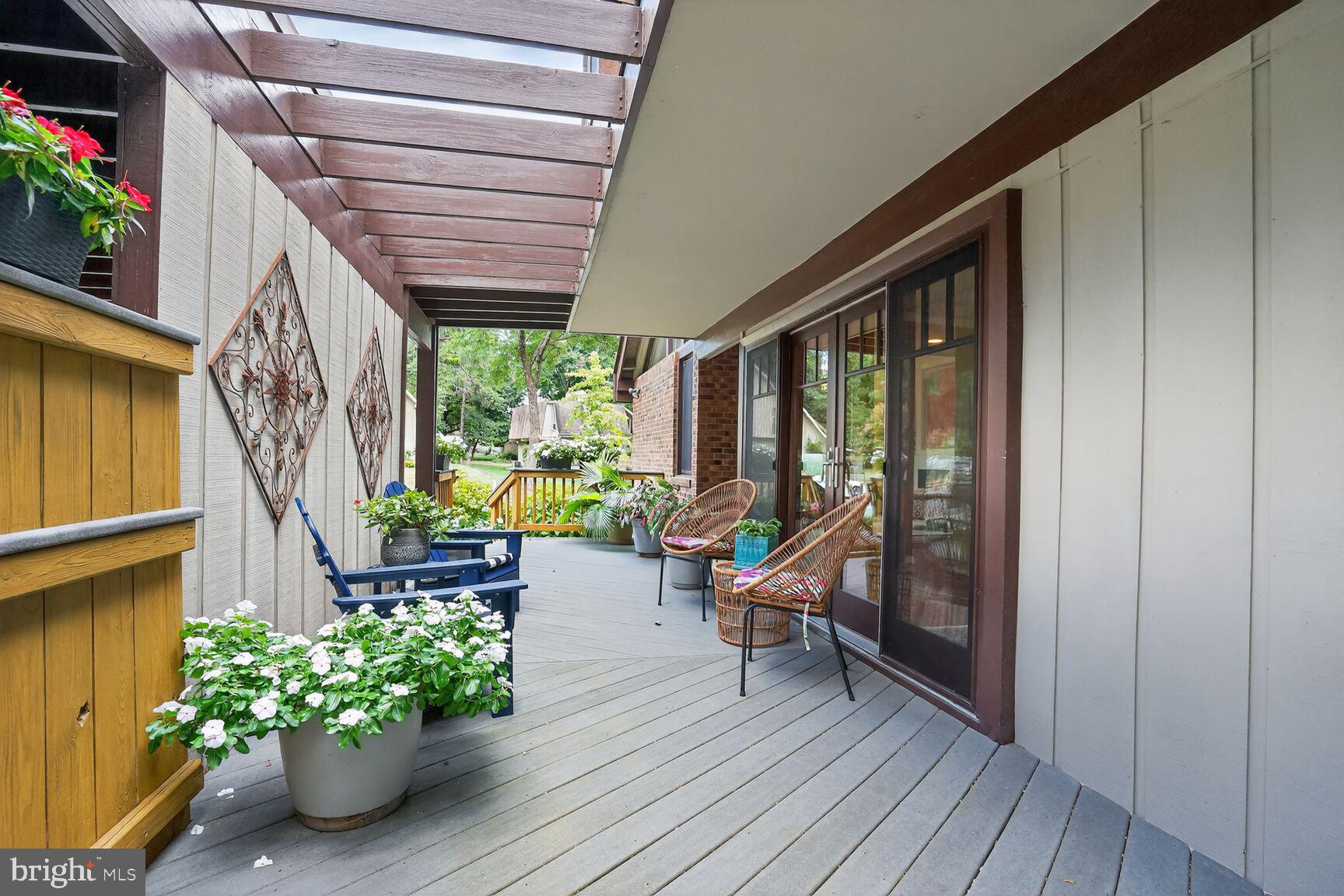 2410 NOTTINGHAM DRIVE