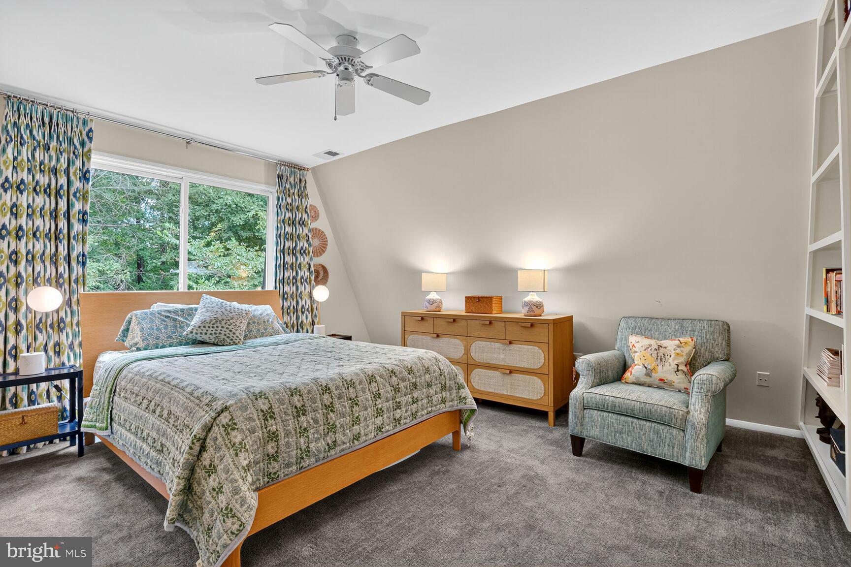 2410 NOTTINGHAM DRIVE