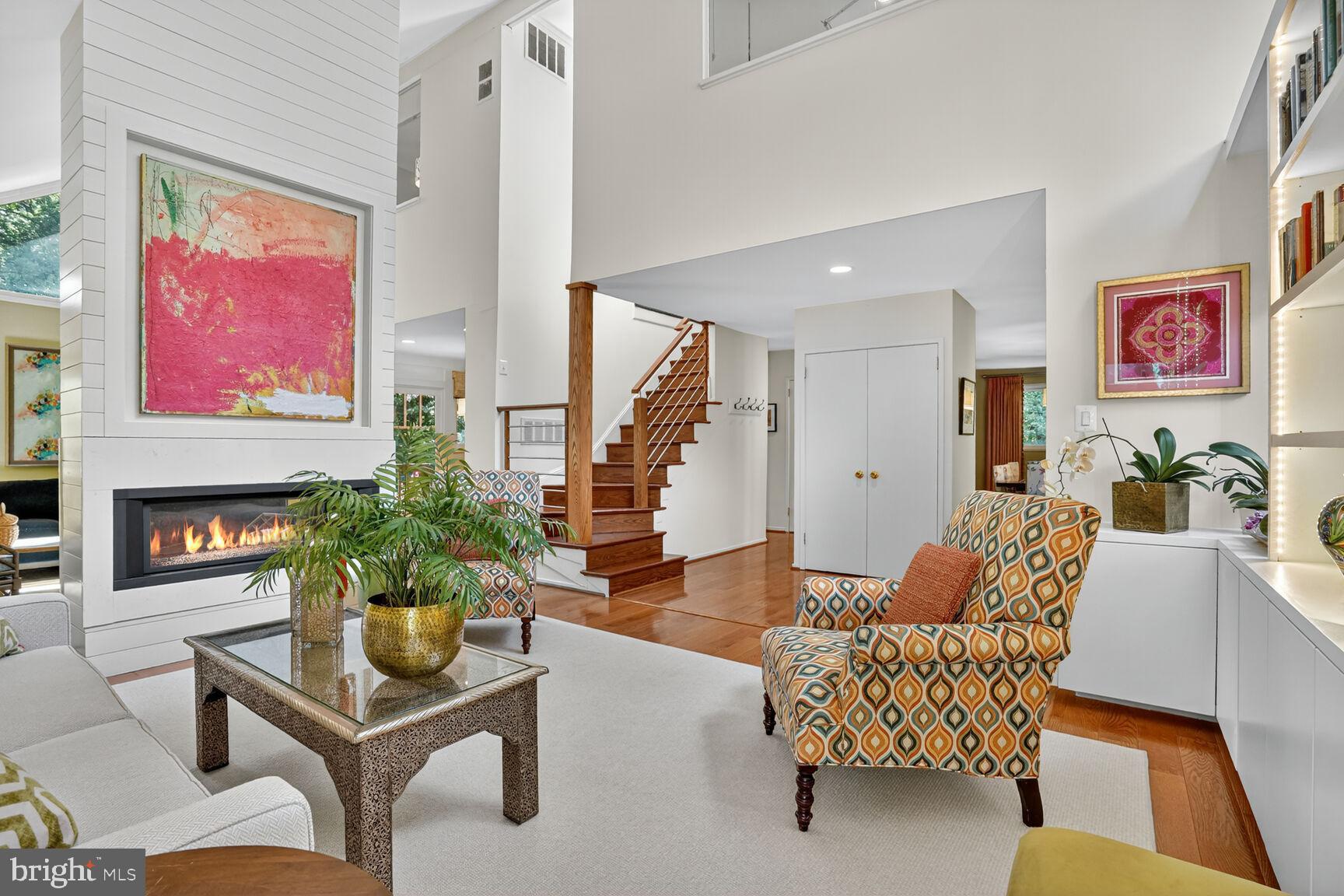 2410 NOTTINGHAM DRIVE