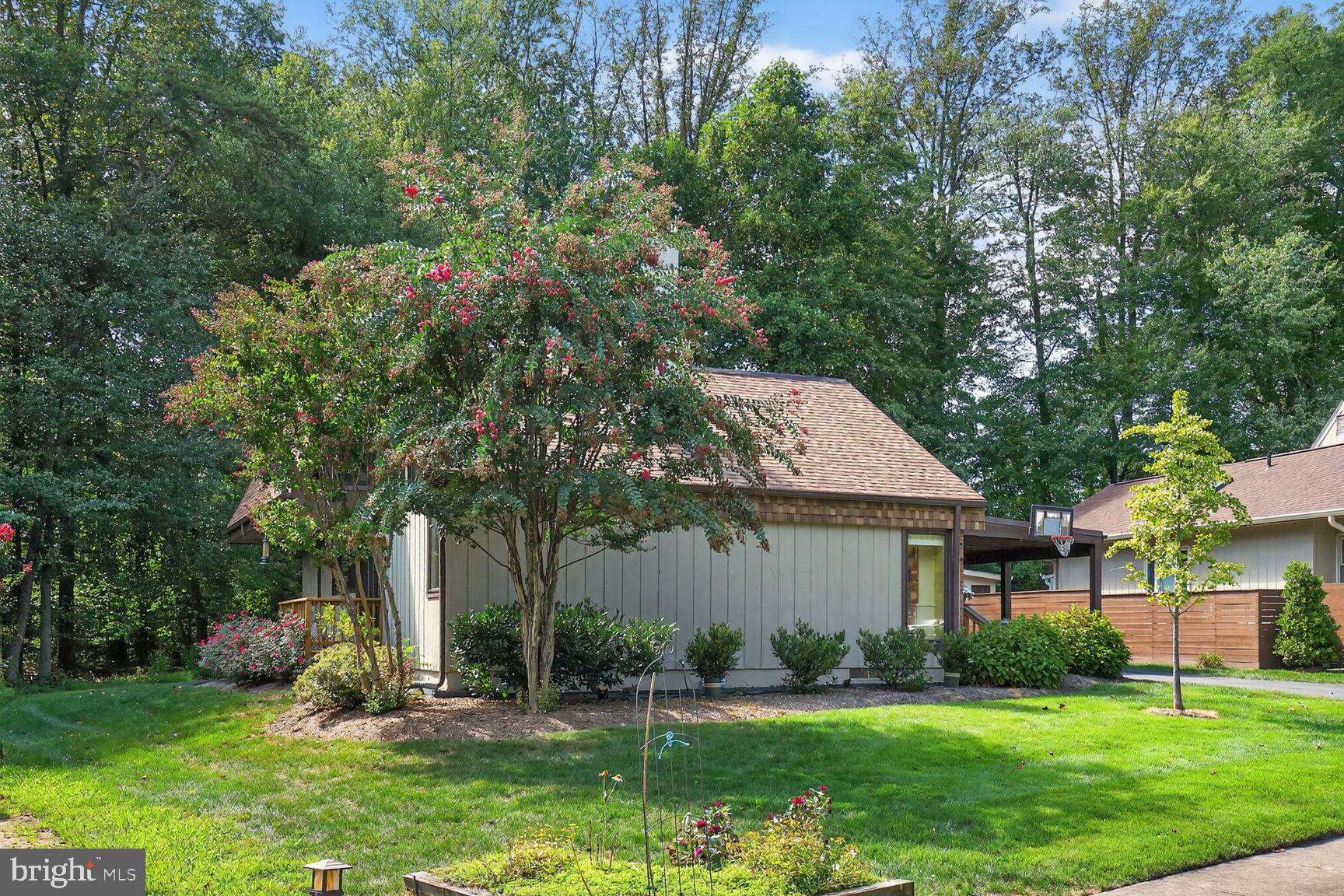 2410 NOTTINGHAM DRIVE