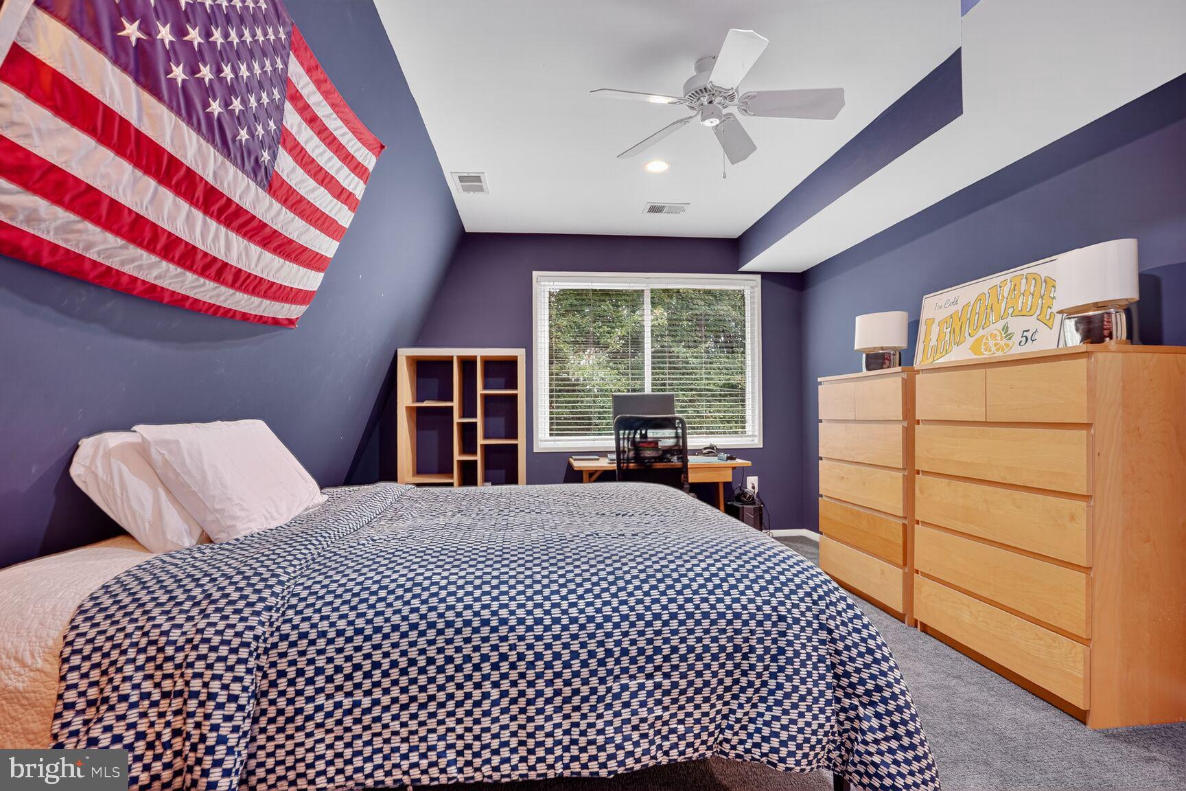 2410 NOTTINGHAM DRIVE