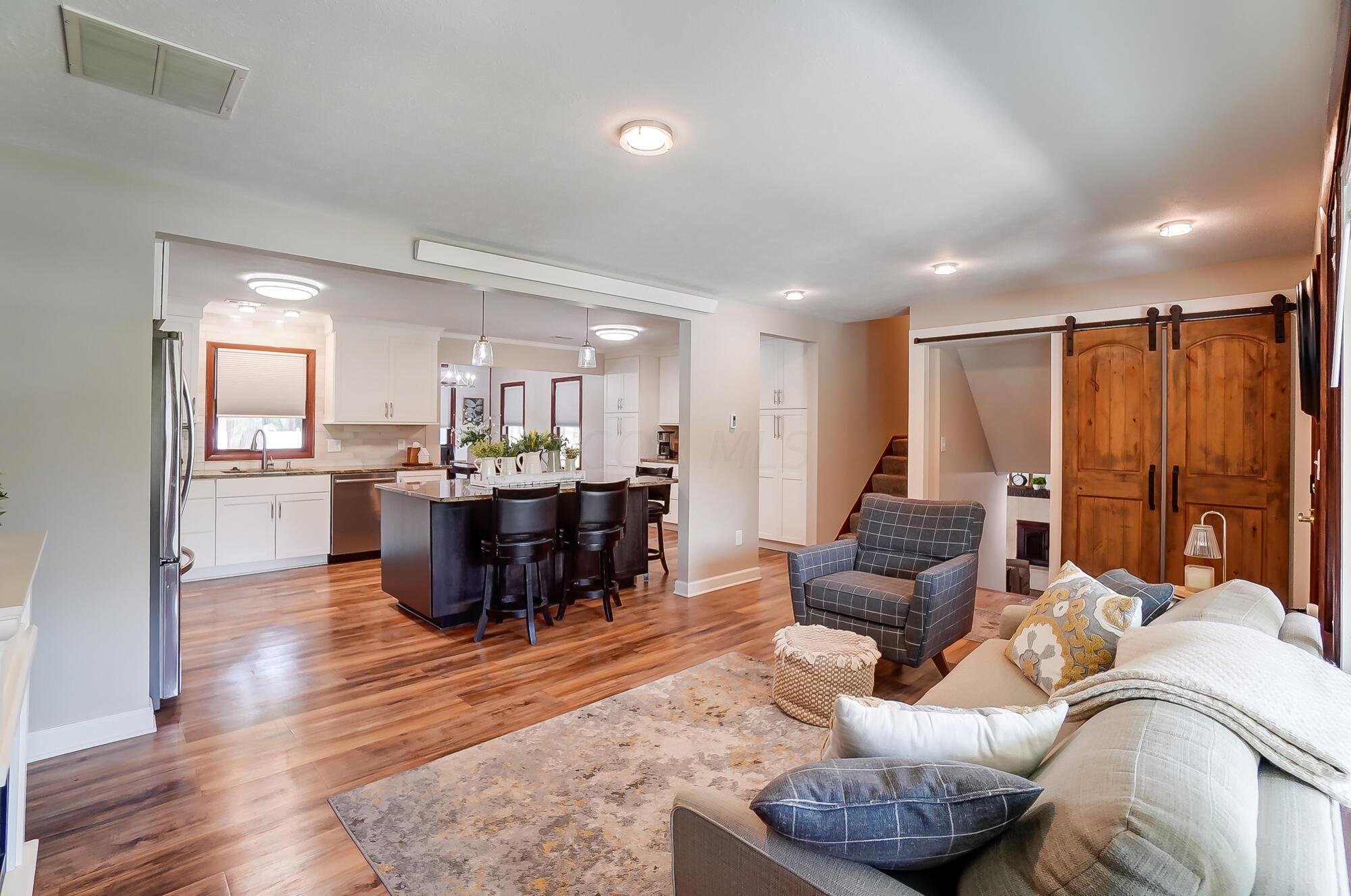 6245 White Sulphur Court
