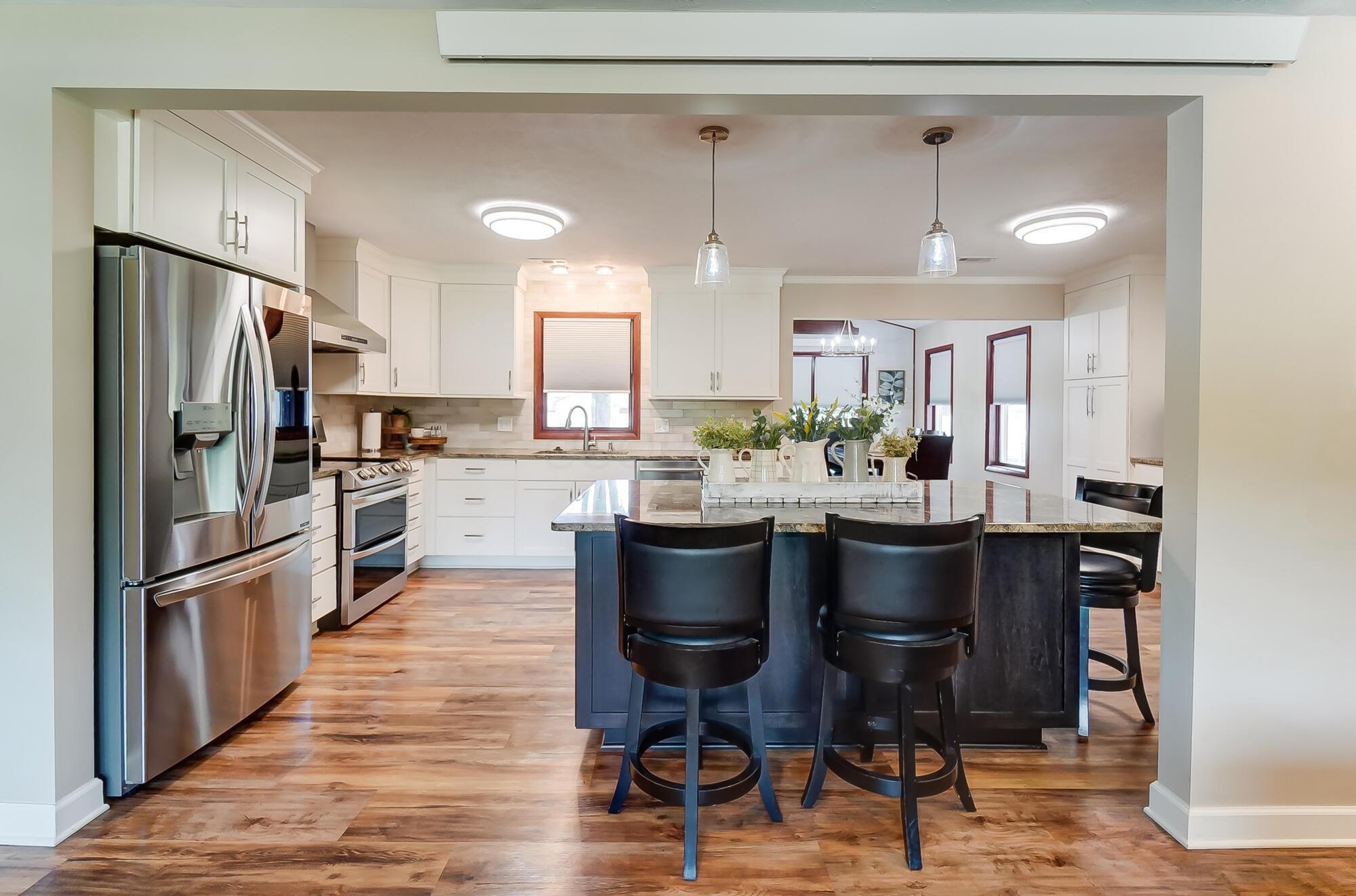 6245 White Sulphur Court
