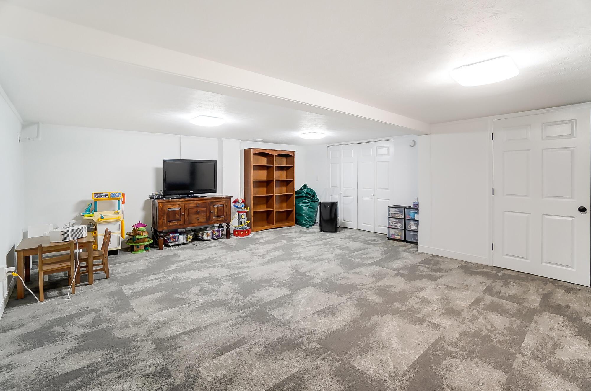 6245 White Sulphur Court