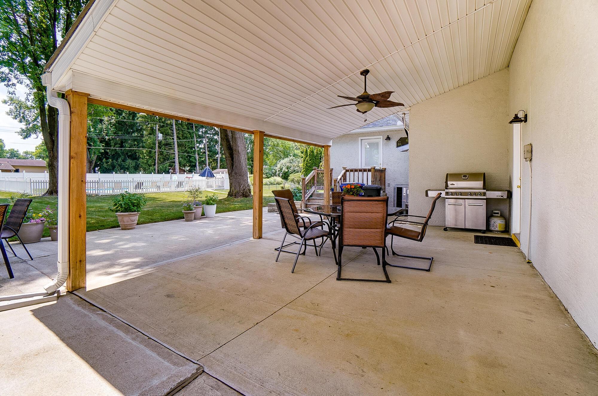 6245 White Sulphur Court