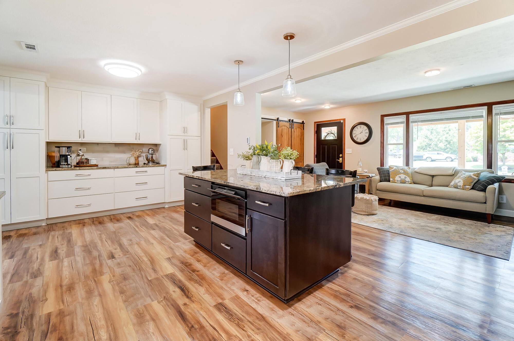 6245 White Sulphur Court