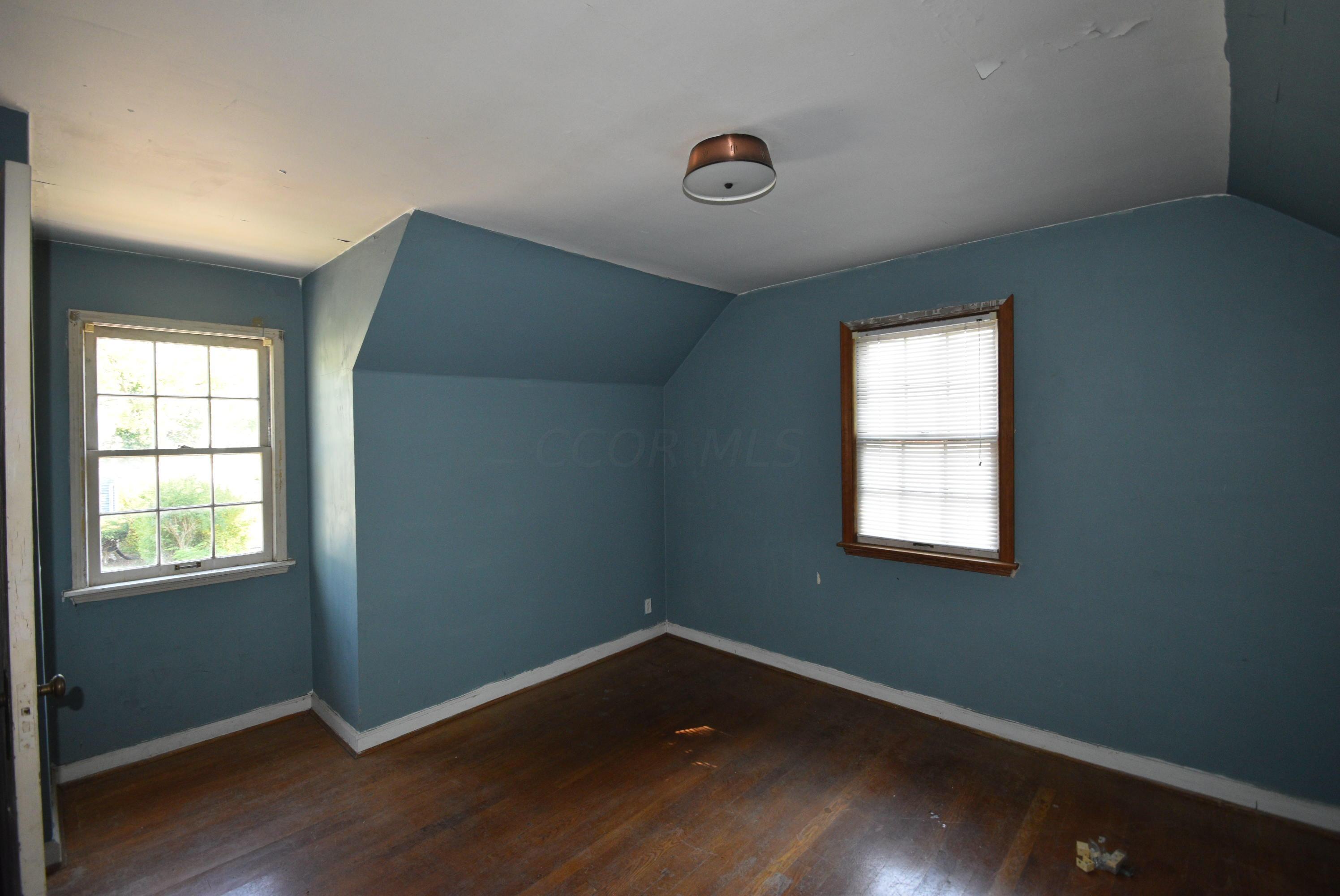 1263 Thornwood Place