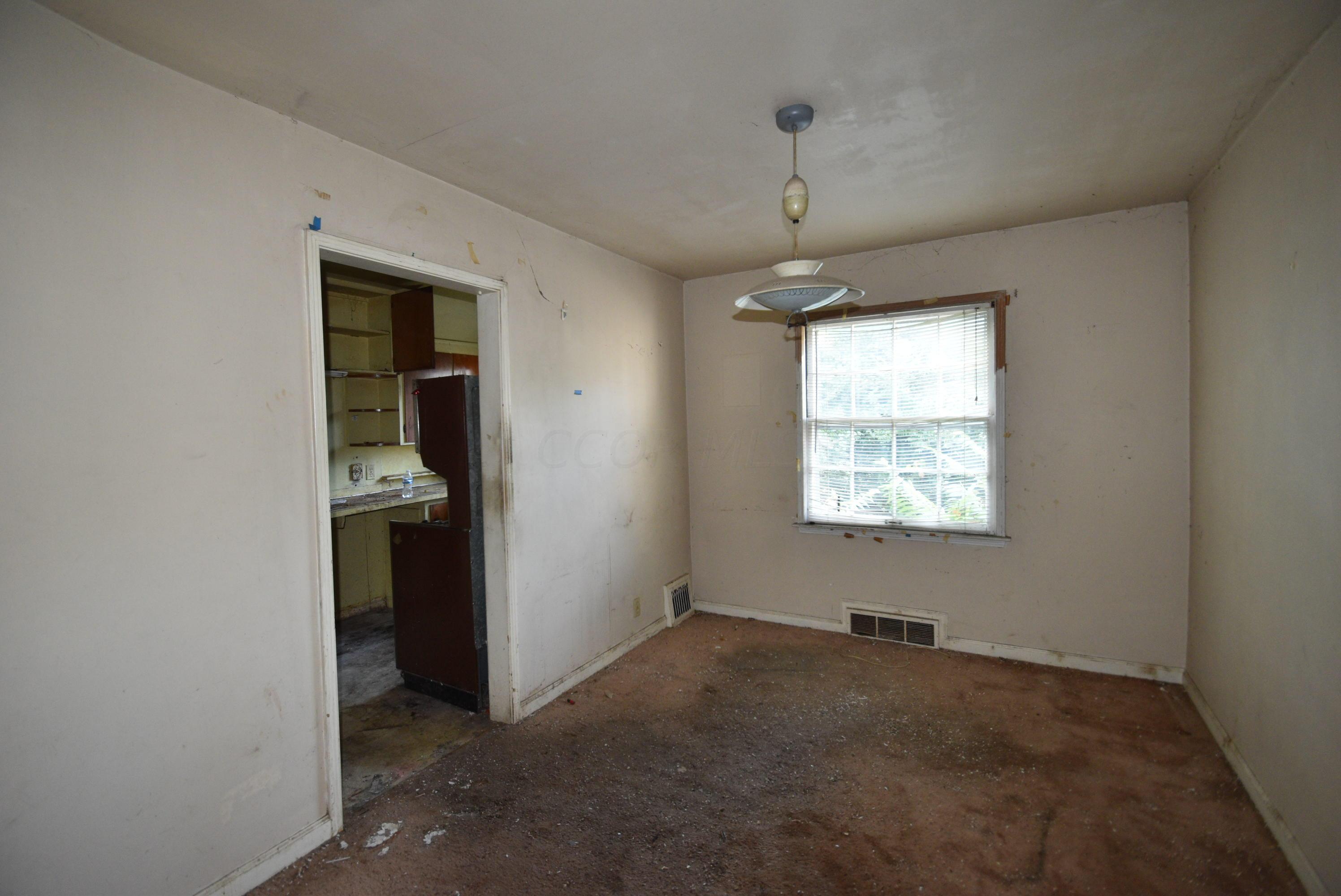 1263 Thornwood Place