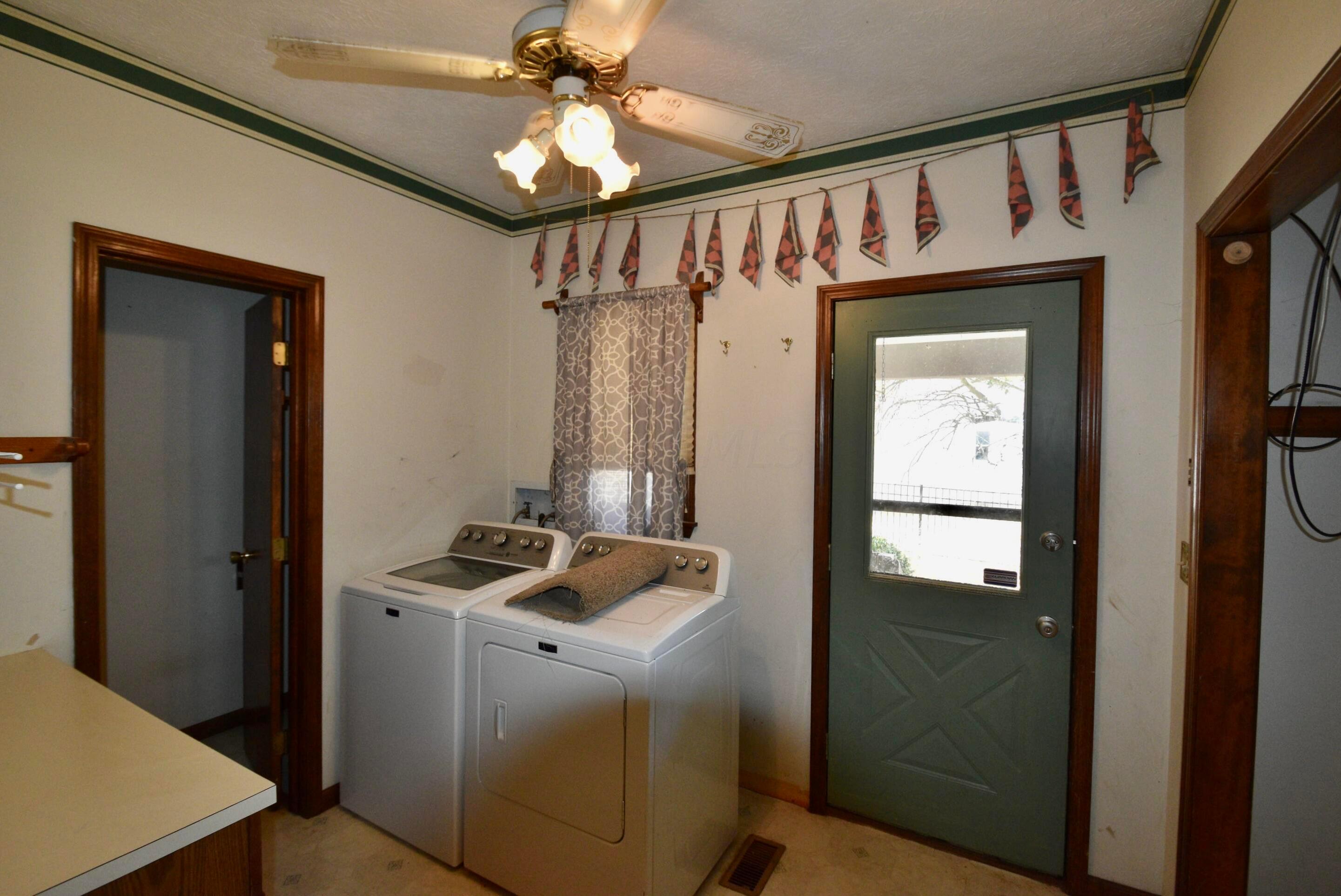 3285 Lancaster Thornville Road NE