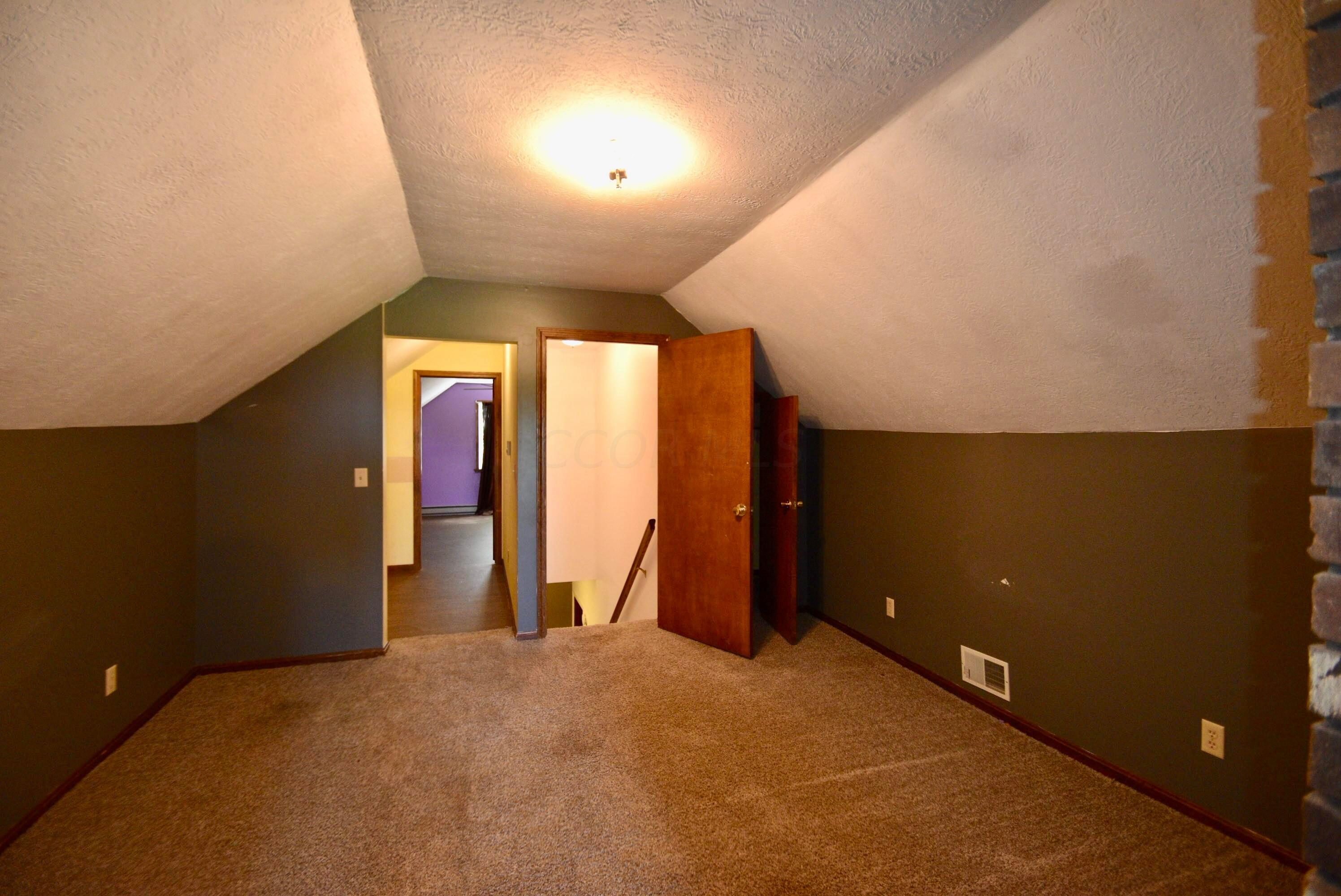 3285 Lancaster Thornville Road NE