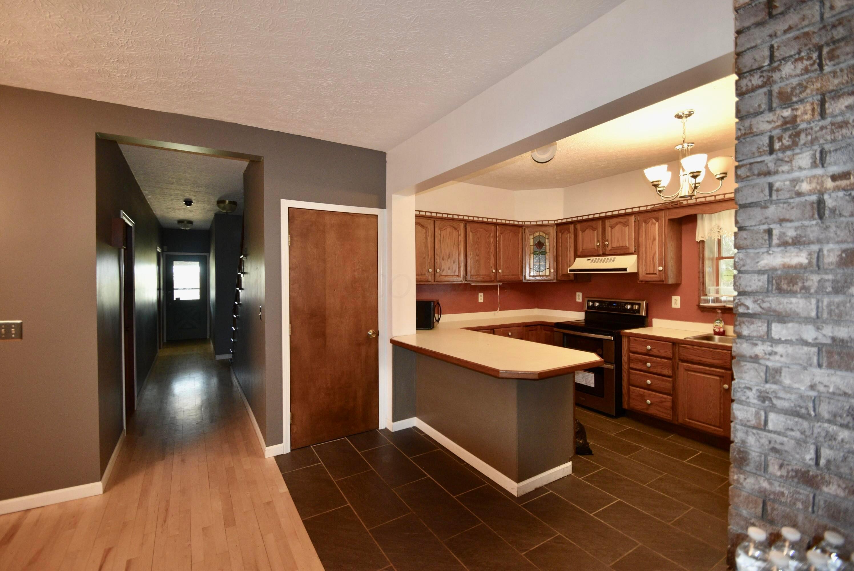 3285 Lancaster Thornville Road NE