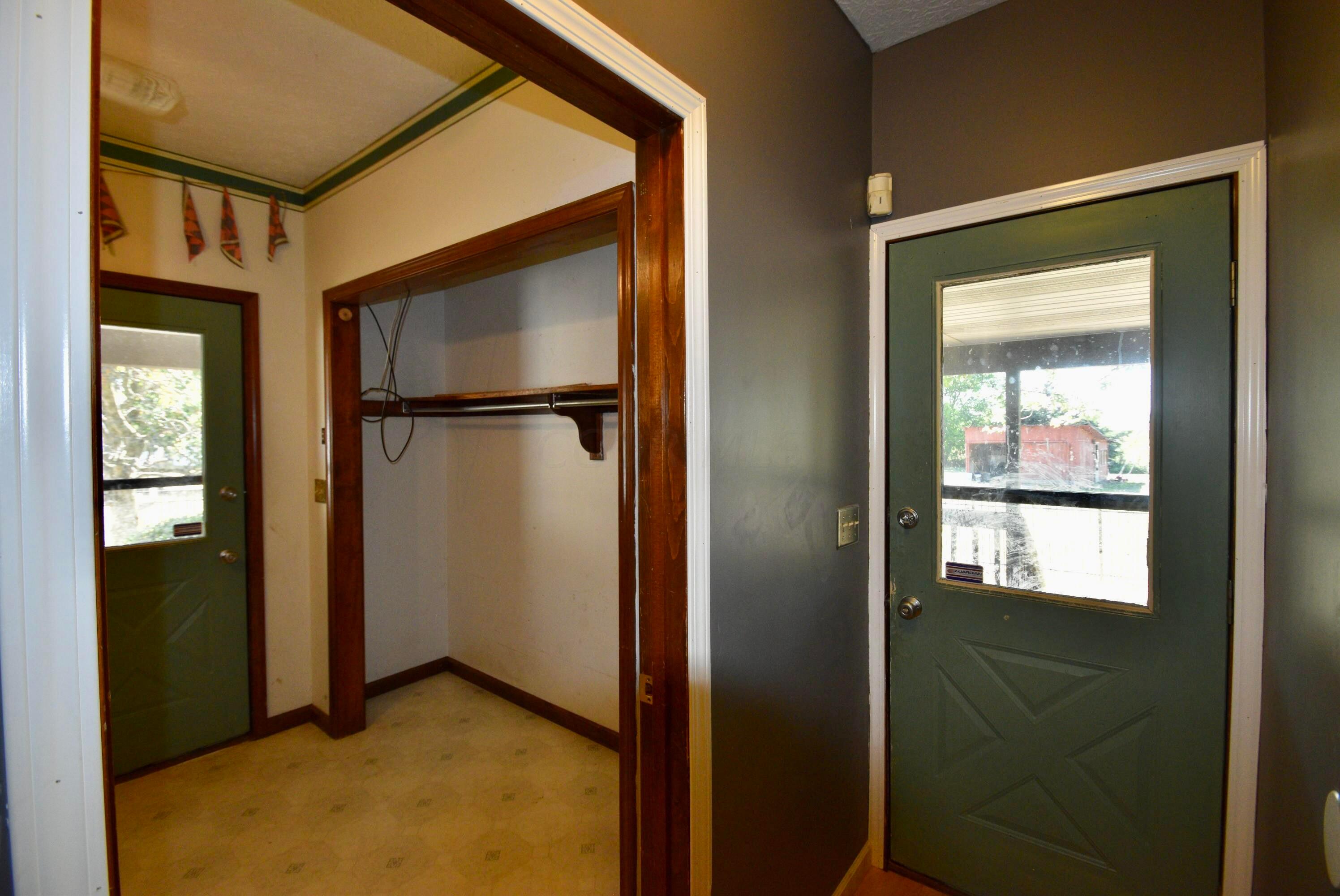 3285 Lancaster Thornville Road NE