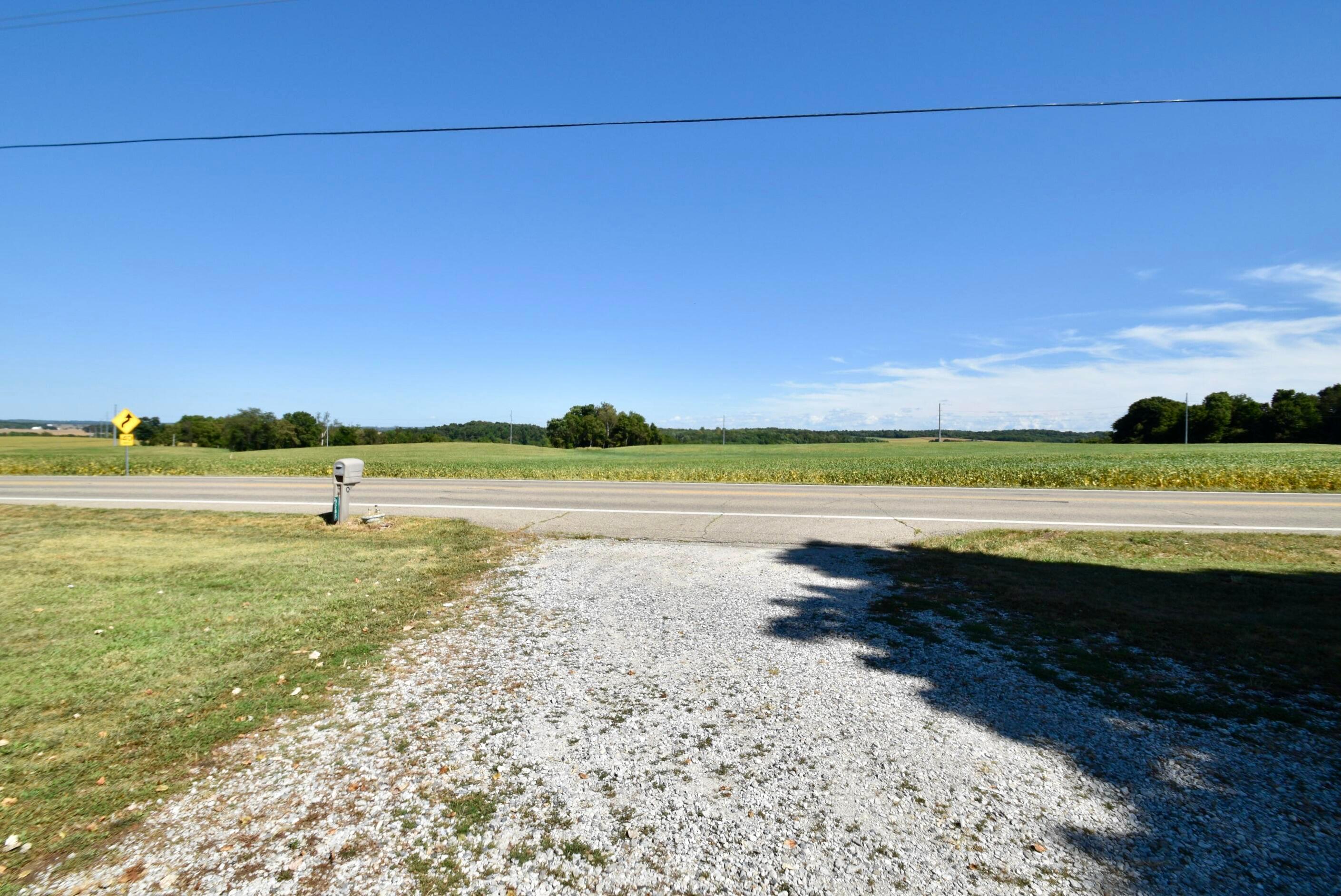 3285 Lancaster Thornville Road NE