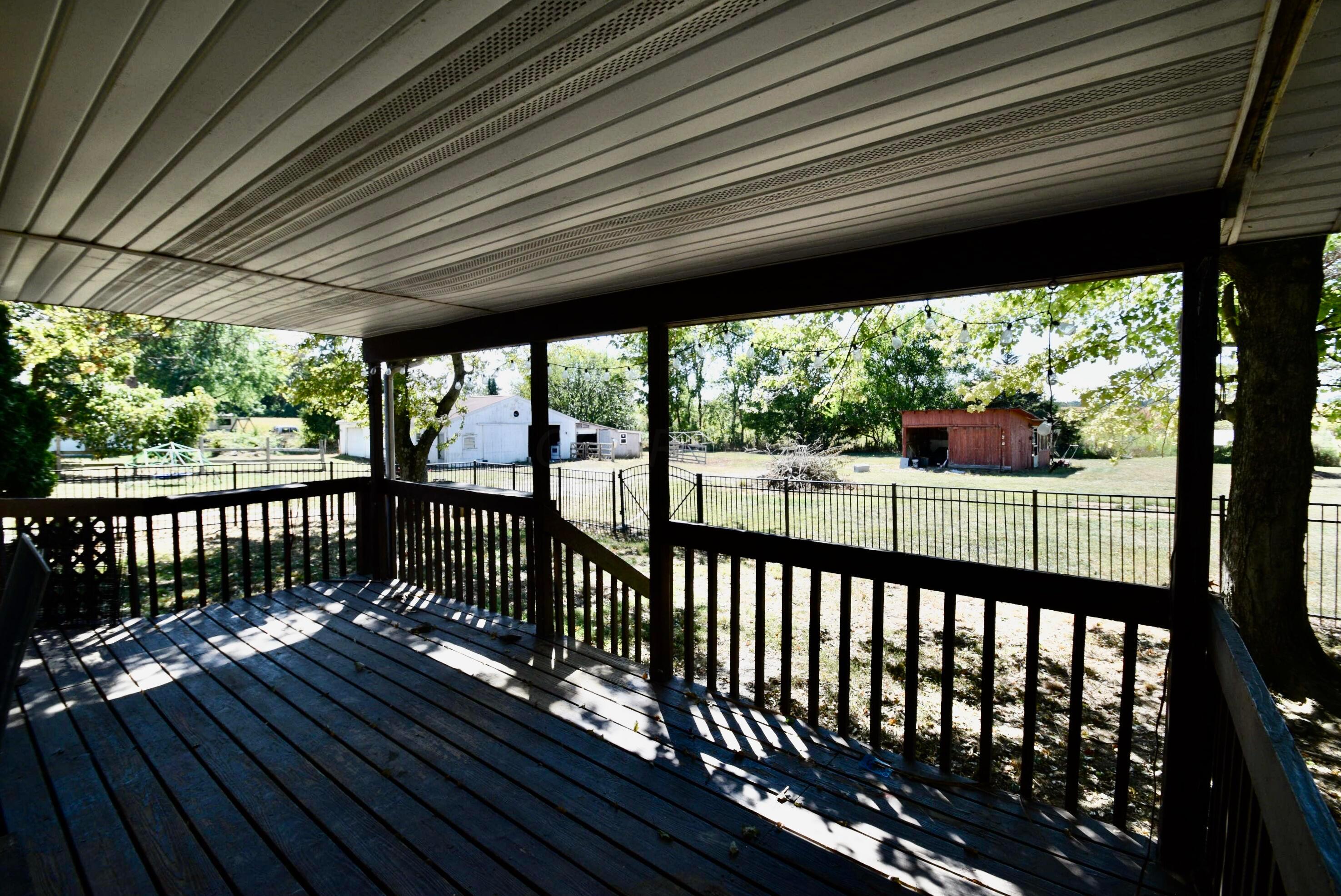 3285 Lancaster Thornville Road NE