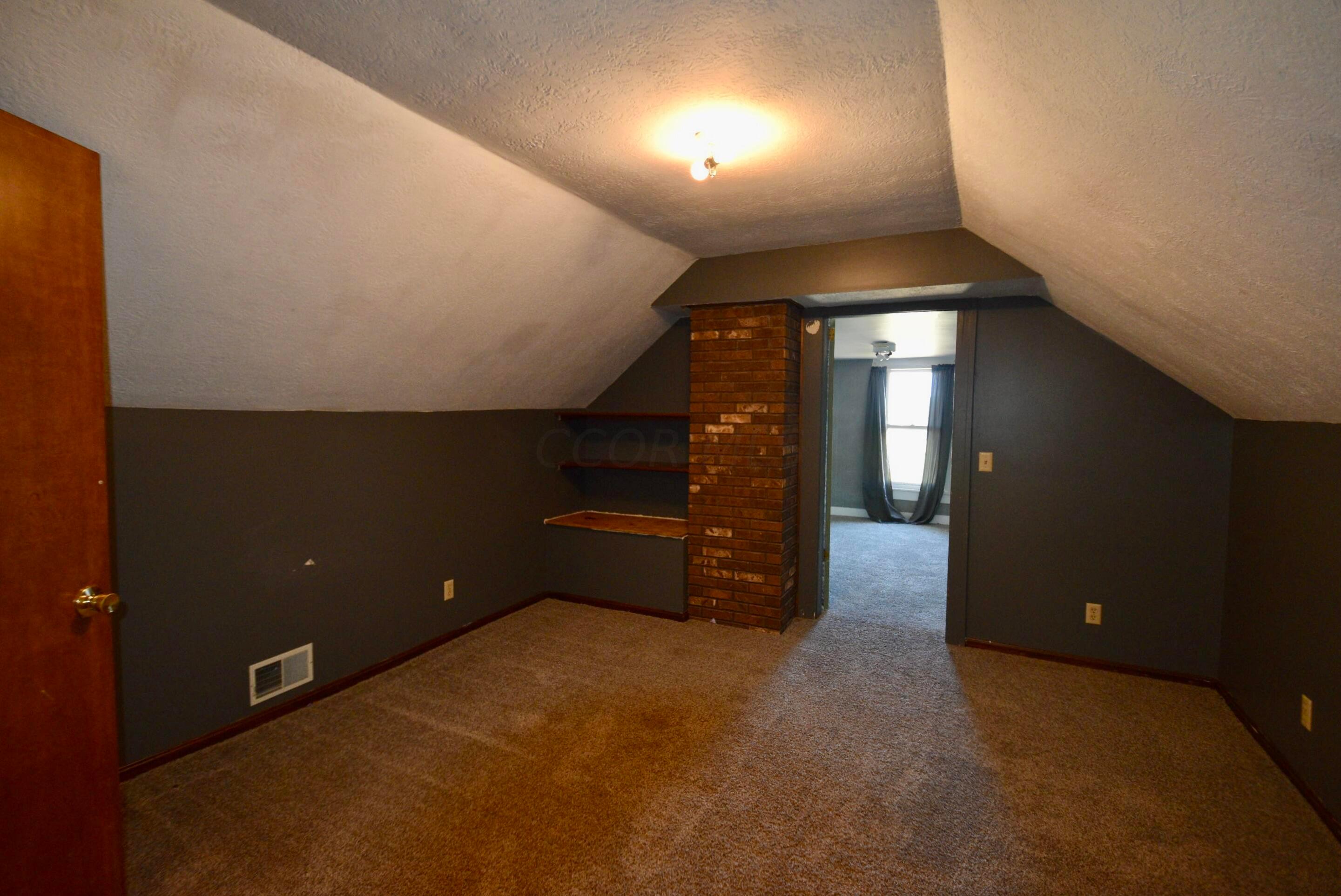 3285 Lancaster Thornville Road NE
