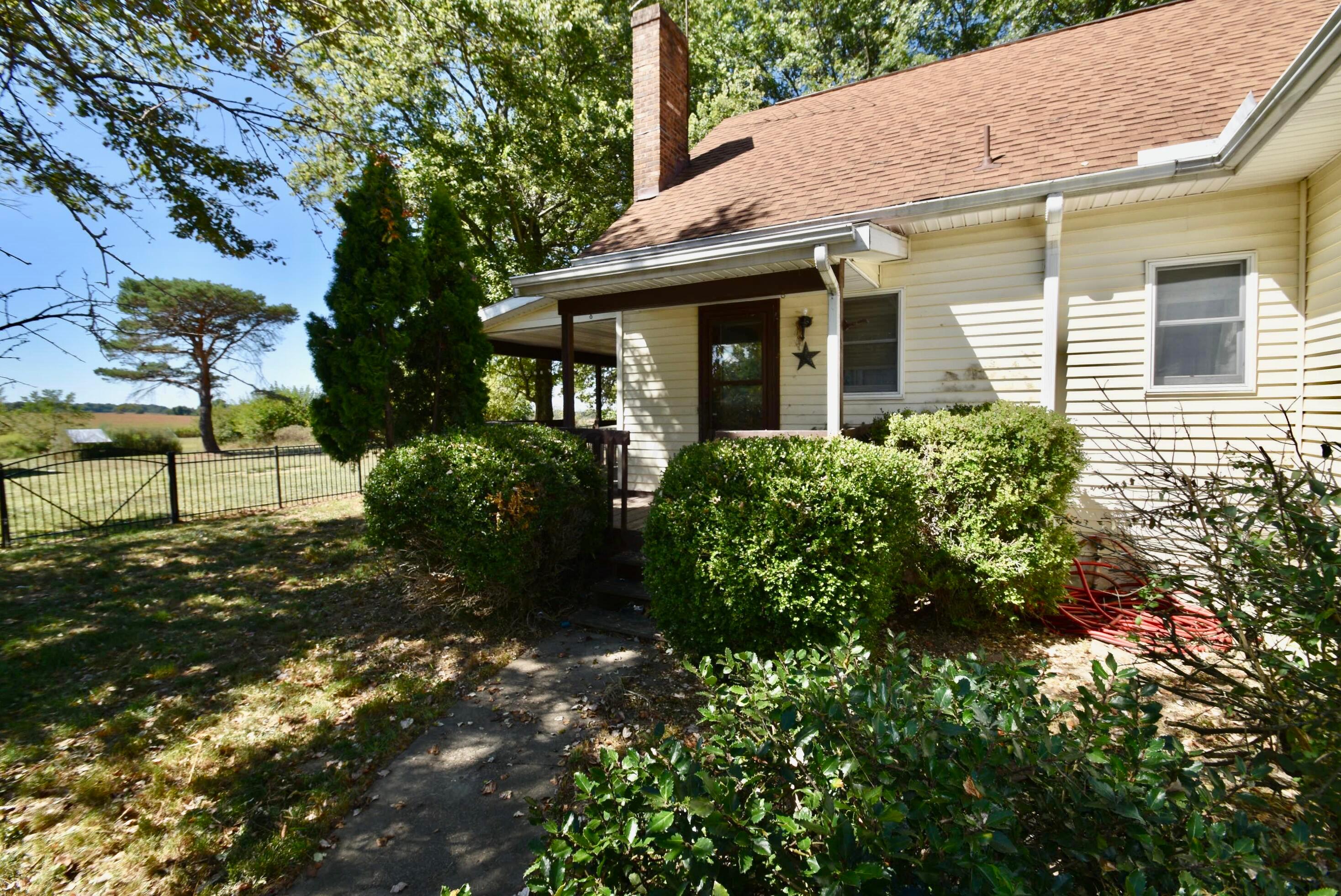 3285 Lancaster Thornville Road NE