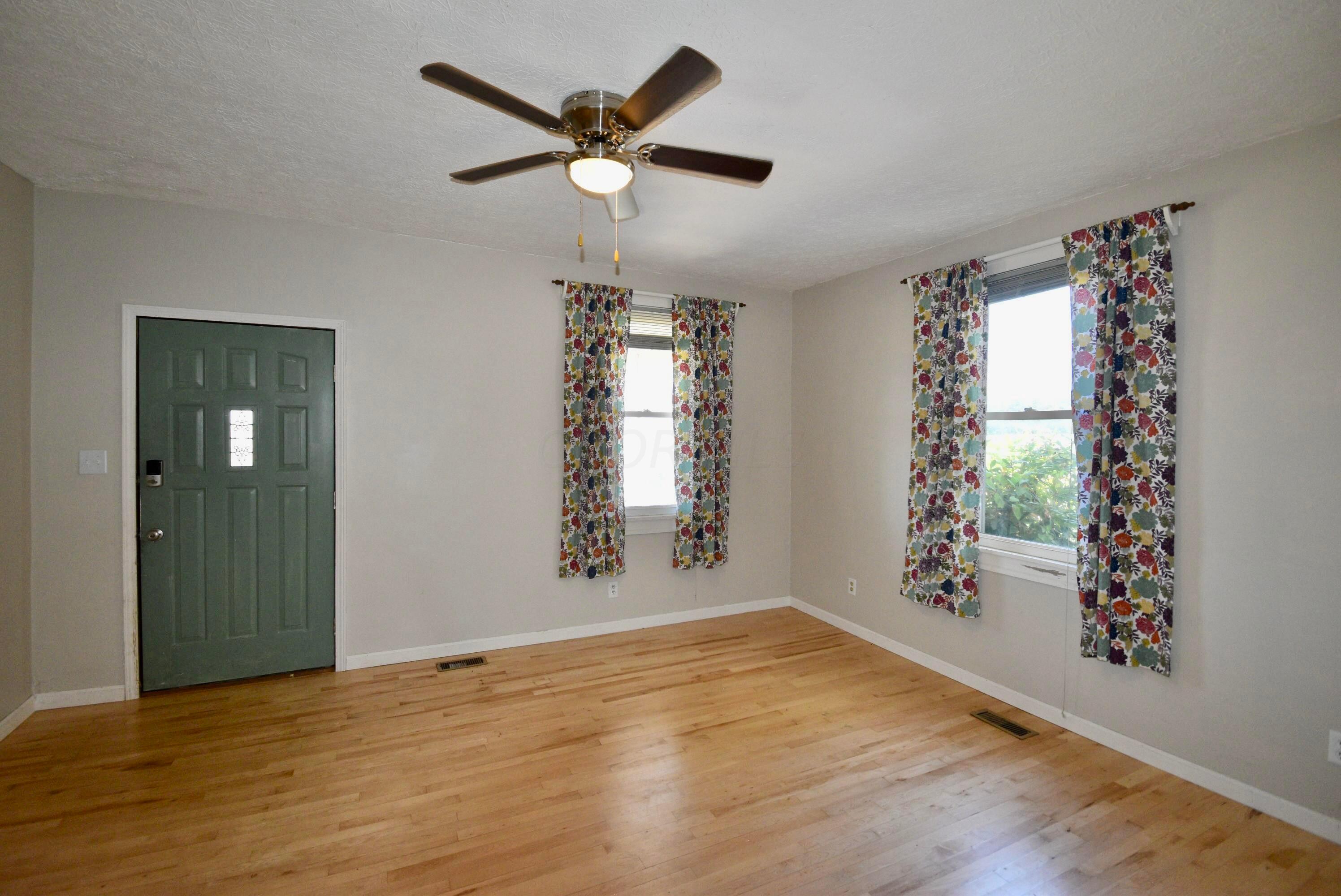 3285 Lancaster Thornville Road NE