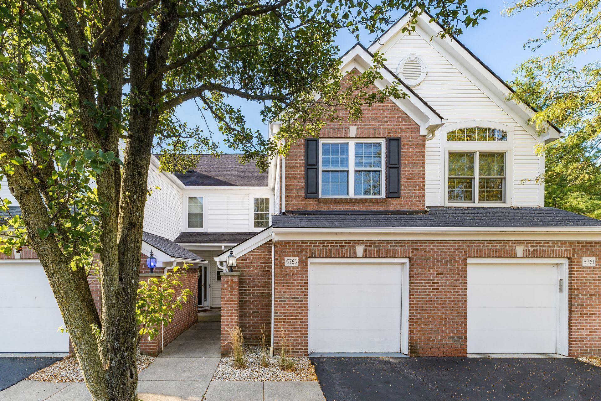 5763 Albany Green