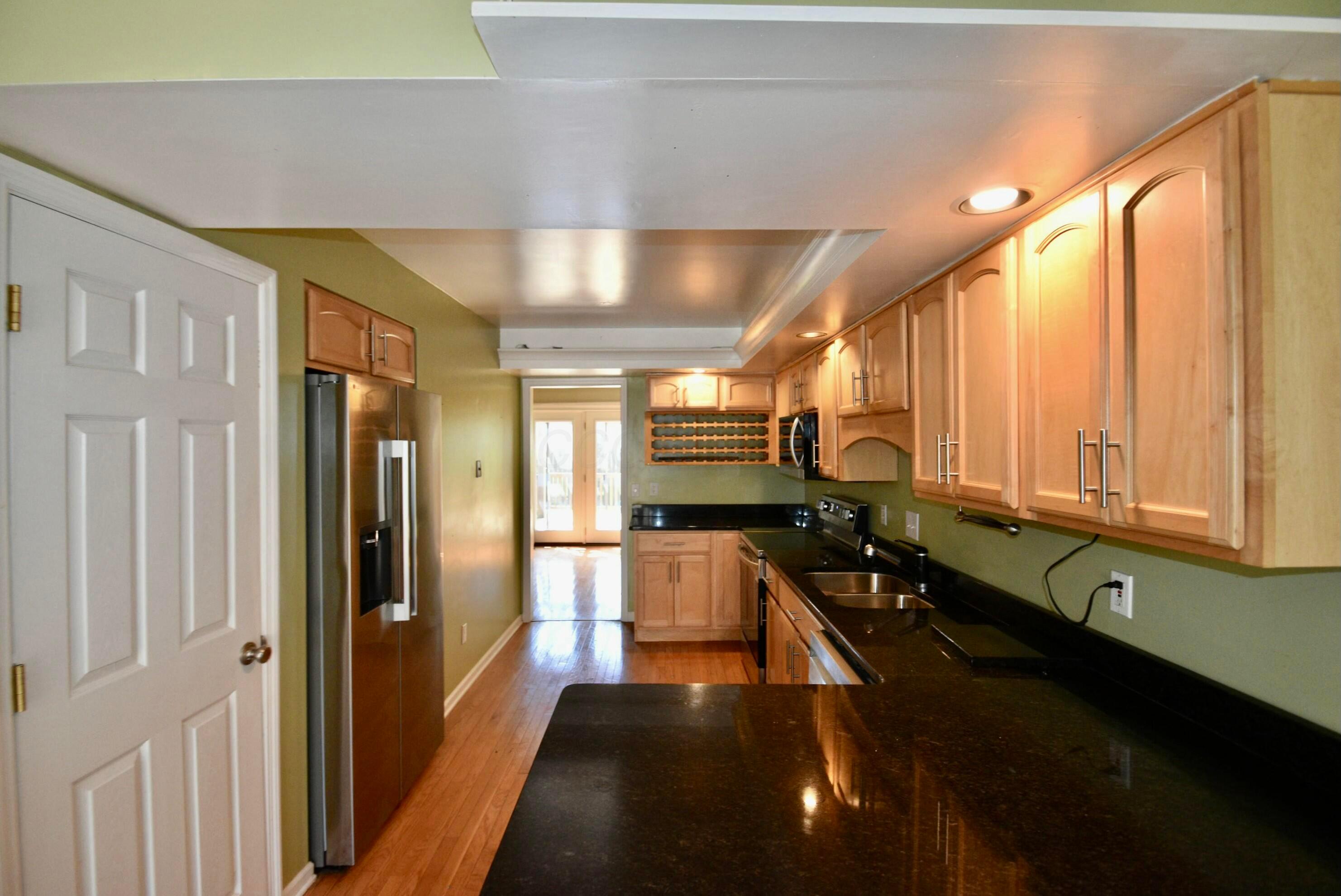 2101 Willowick Drive, B