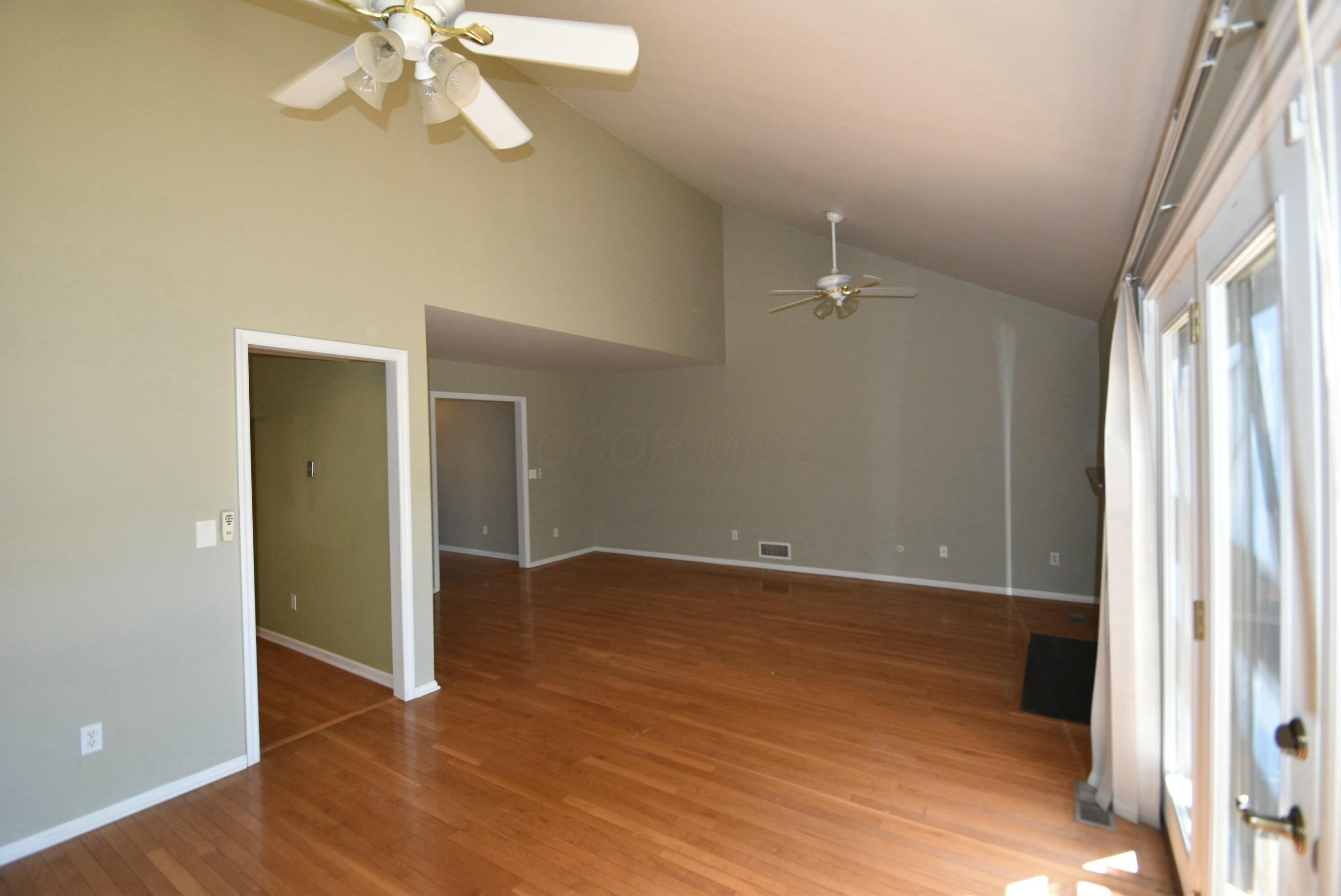 2101 Willowick Drive, B