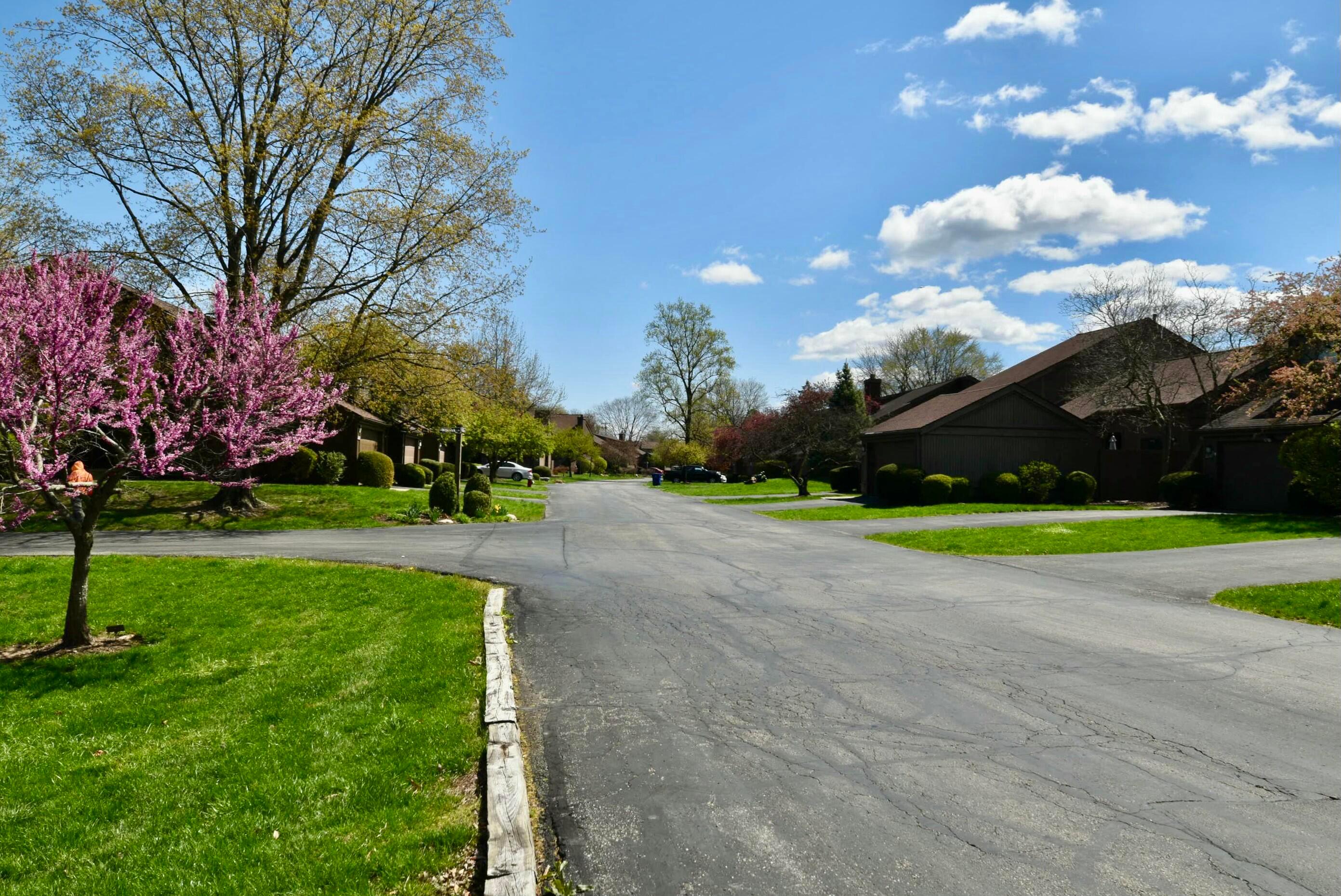 2101 Willowick Drive, B