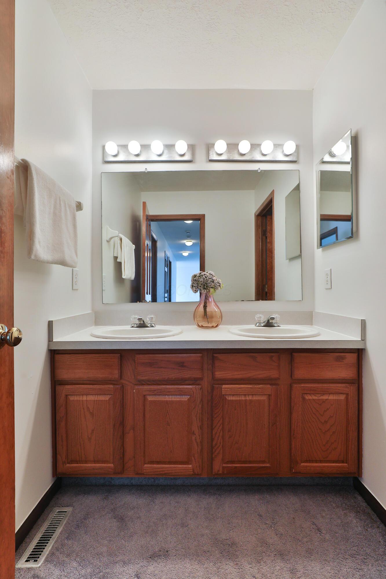5832 Paul Talbott Circle