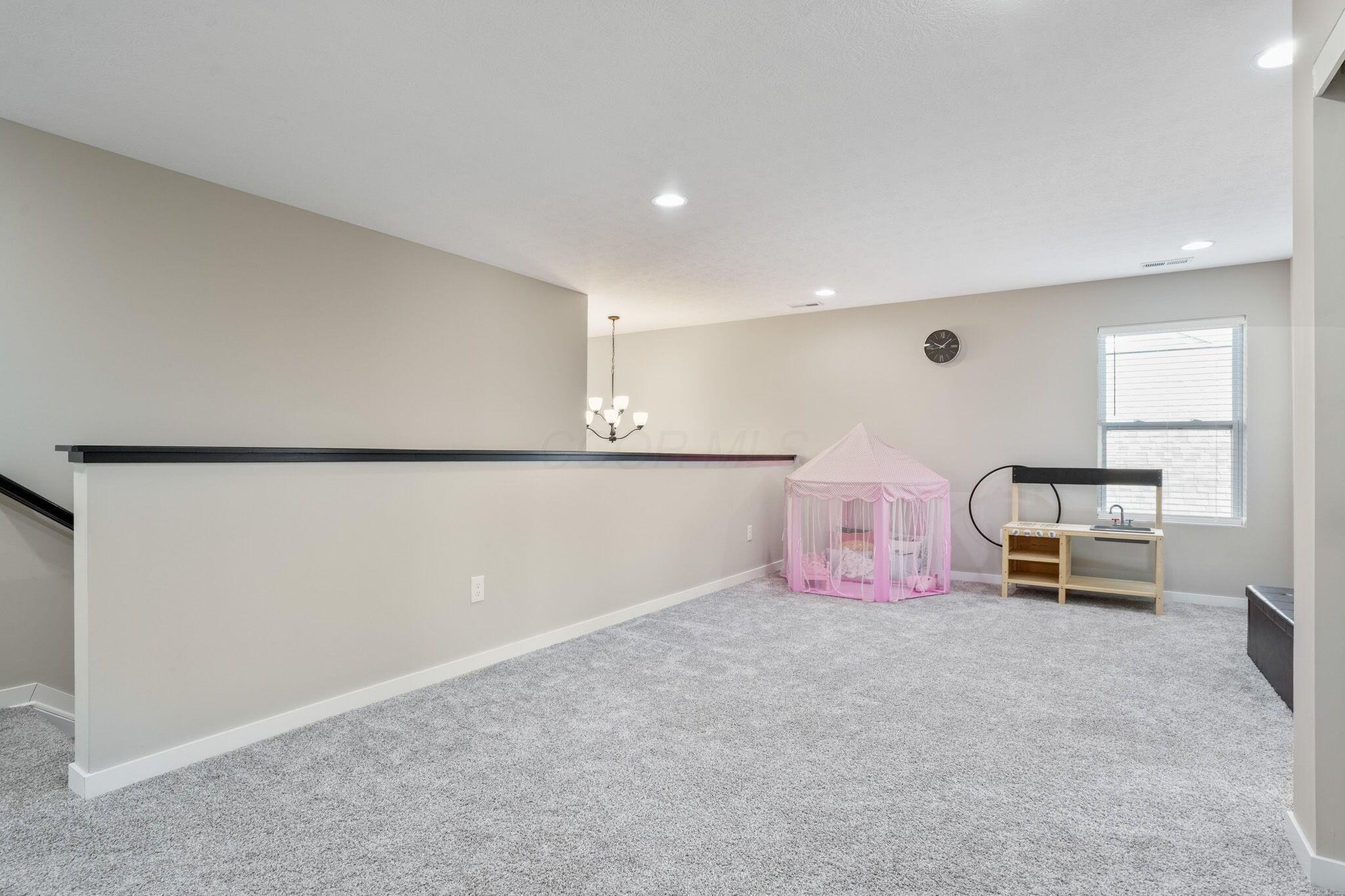 7097 Ashford Way