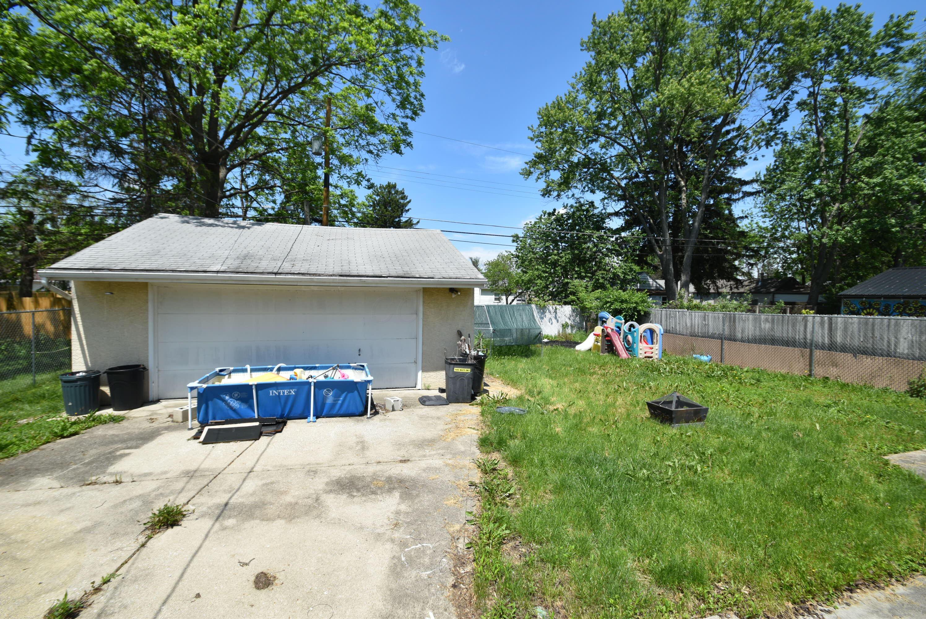 4510 Broadhurst Drive