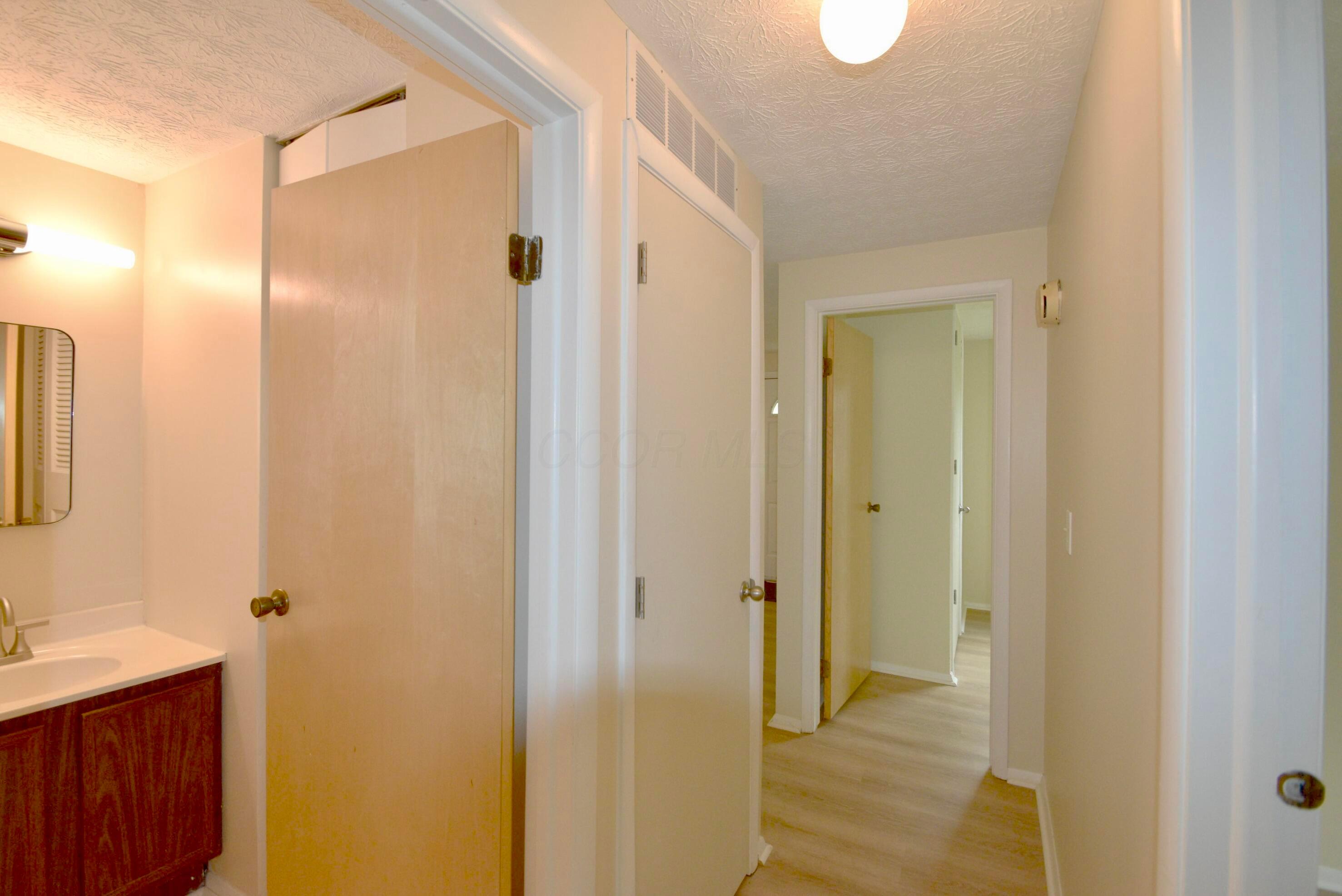 293 Idlebrook Place