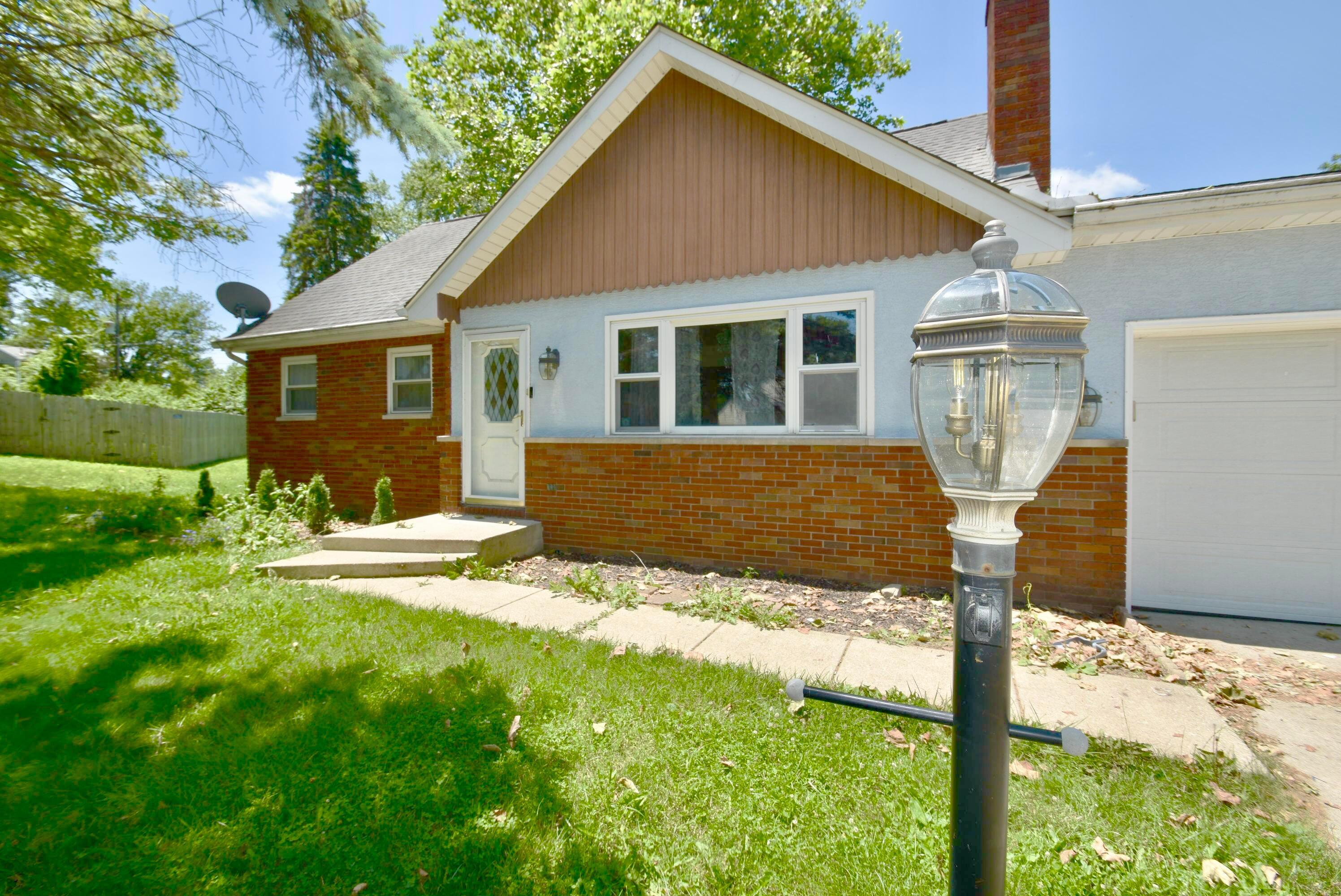 3728 Greenock Court