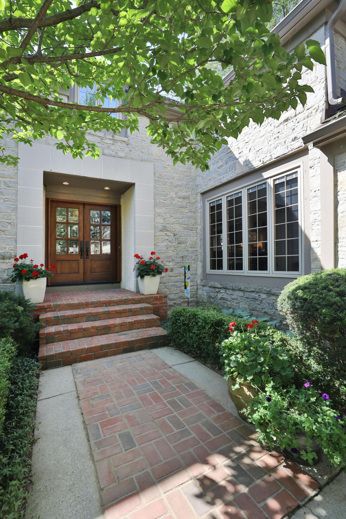5720 Loch Maree Court